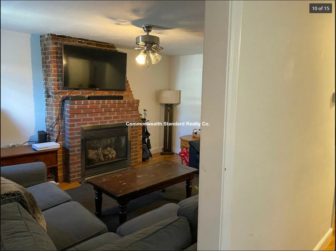 442 West 4th St, South Boston