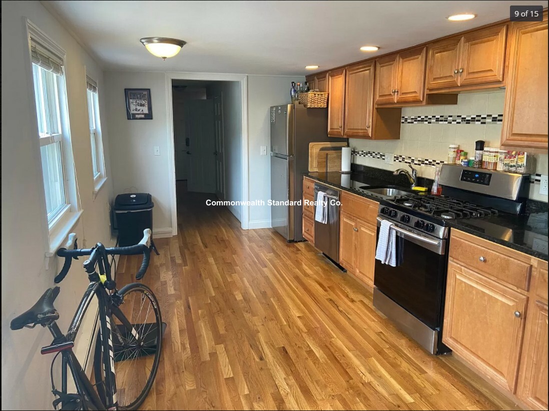 442 West 4th St, South Boston