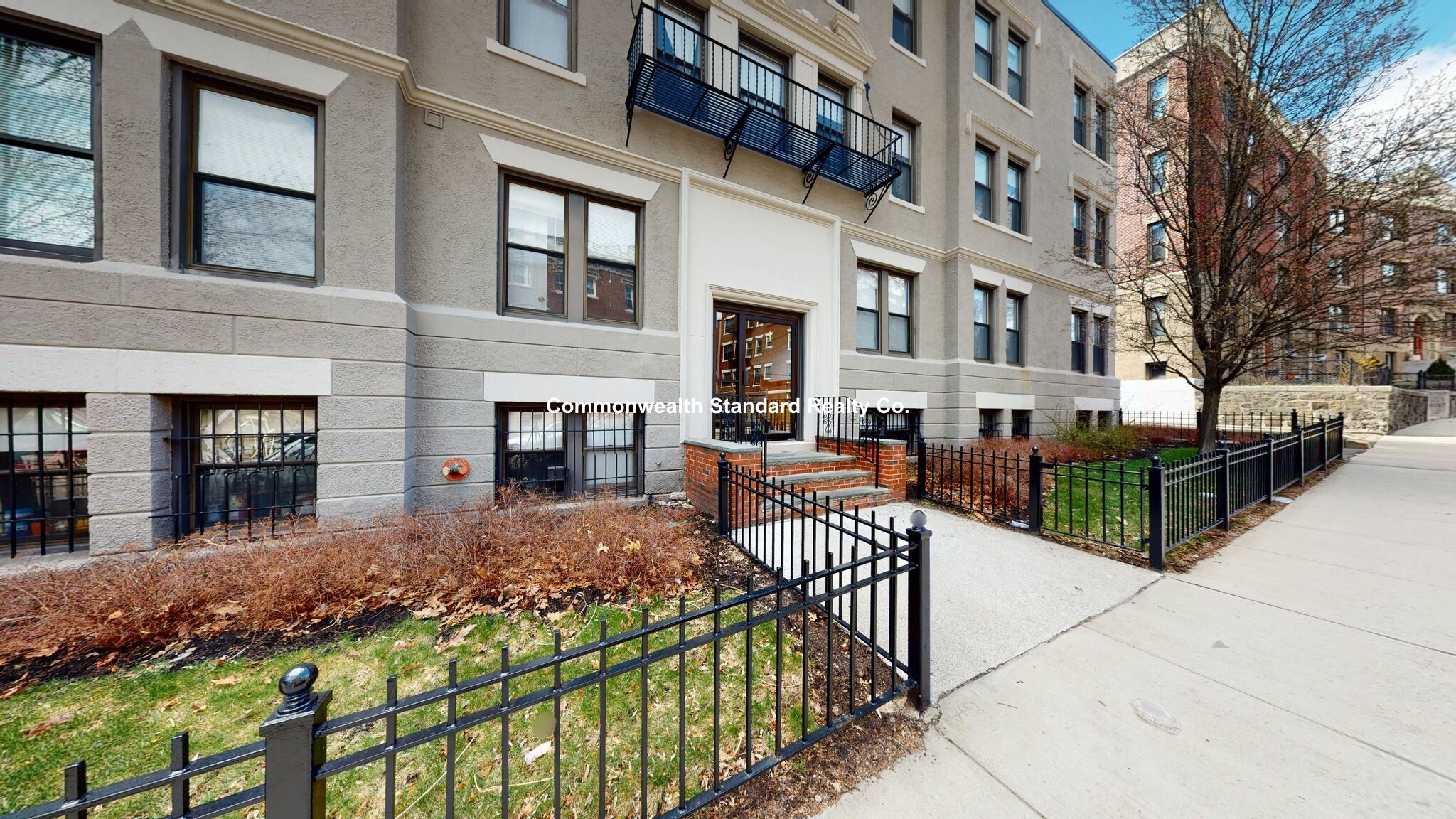 4 Park Vale Ave, Allston