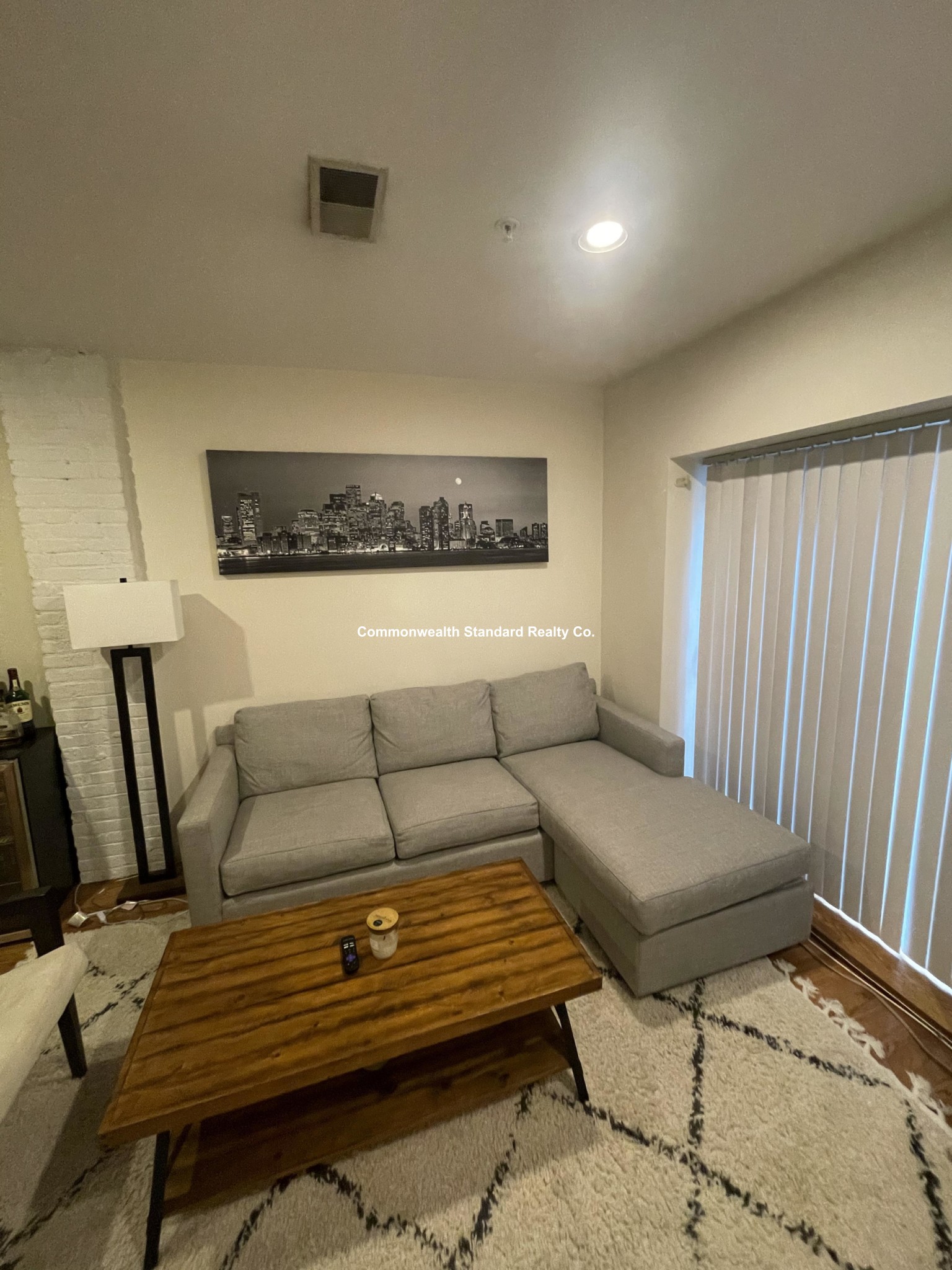 550 3rd St, South Boston