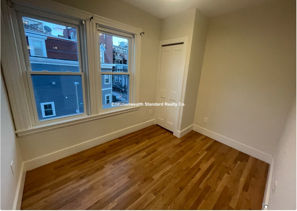 84 Emerson St, South Boston