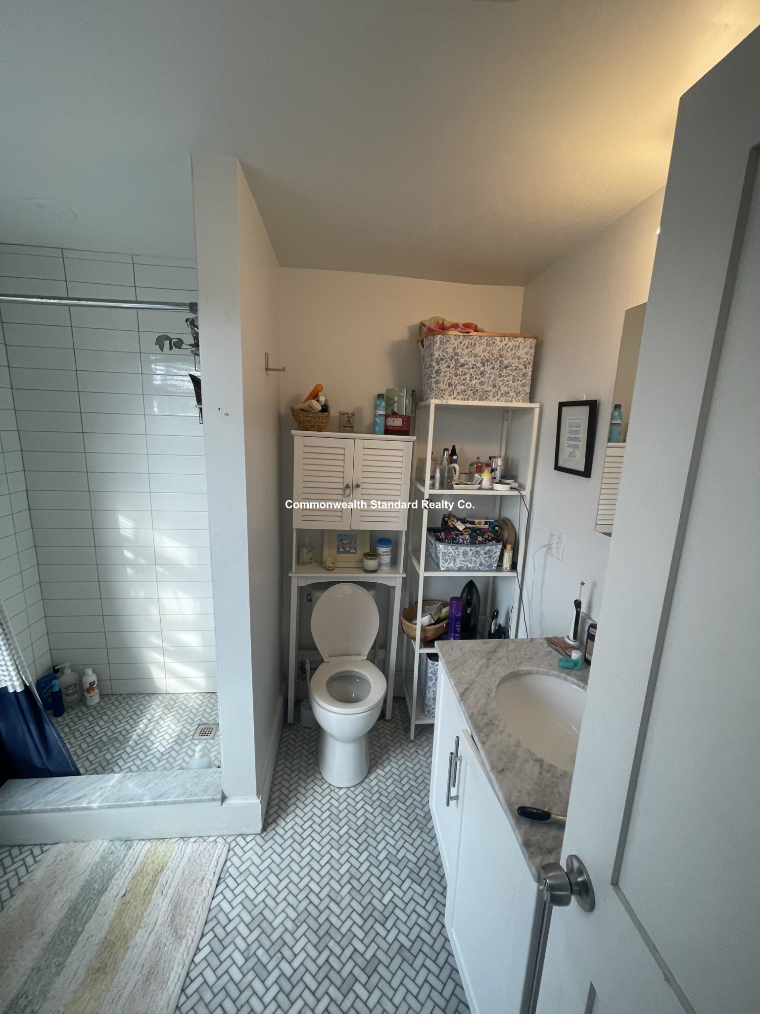 45 Carlton St, Longwood