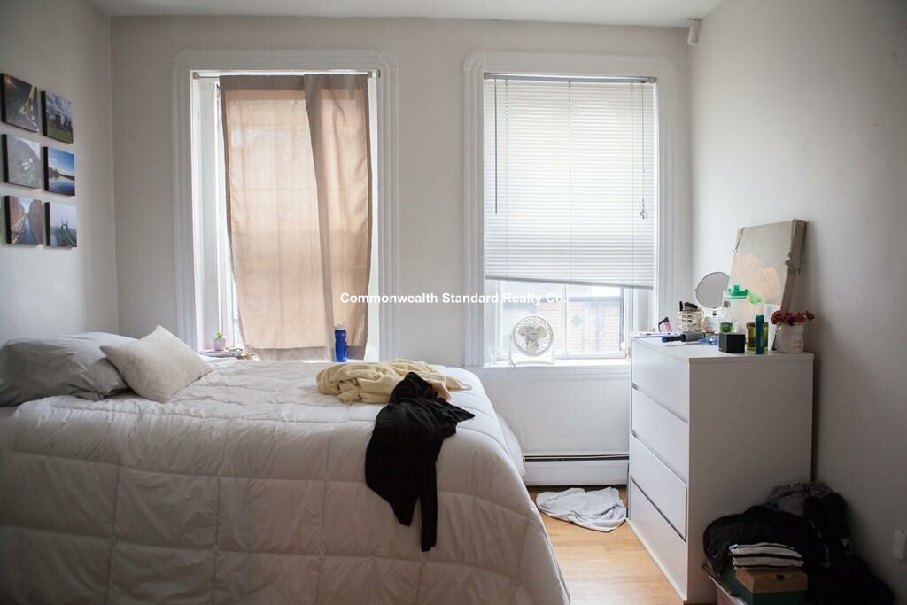 17 Irving St, Beacon Hill