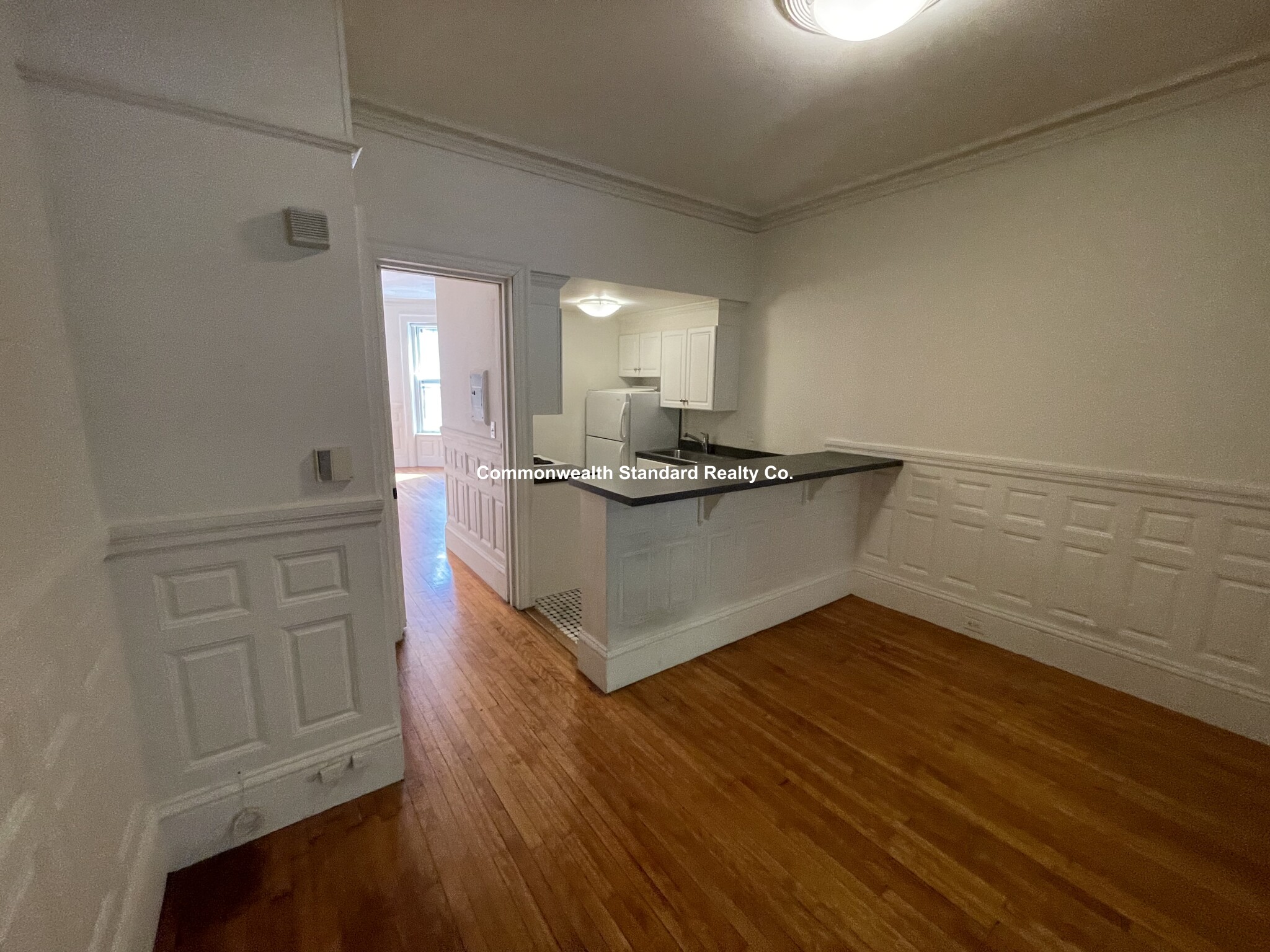 174 Bay State Rd, Fenway