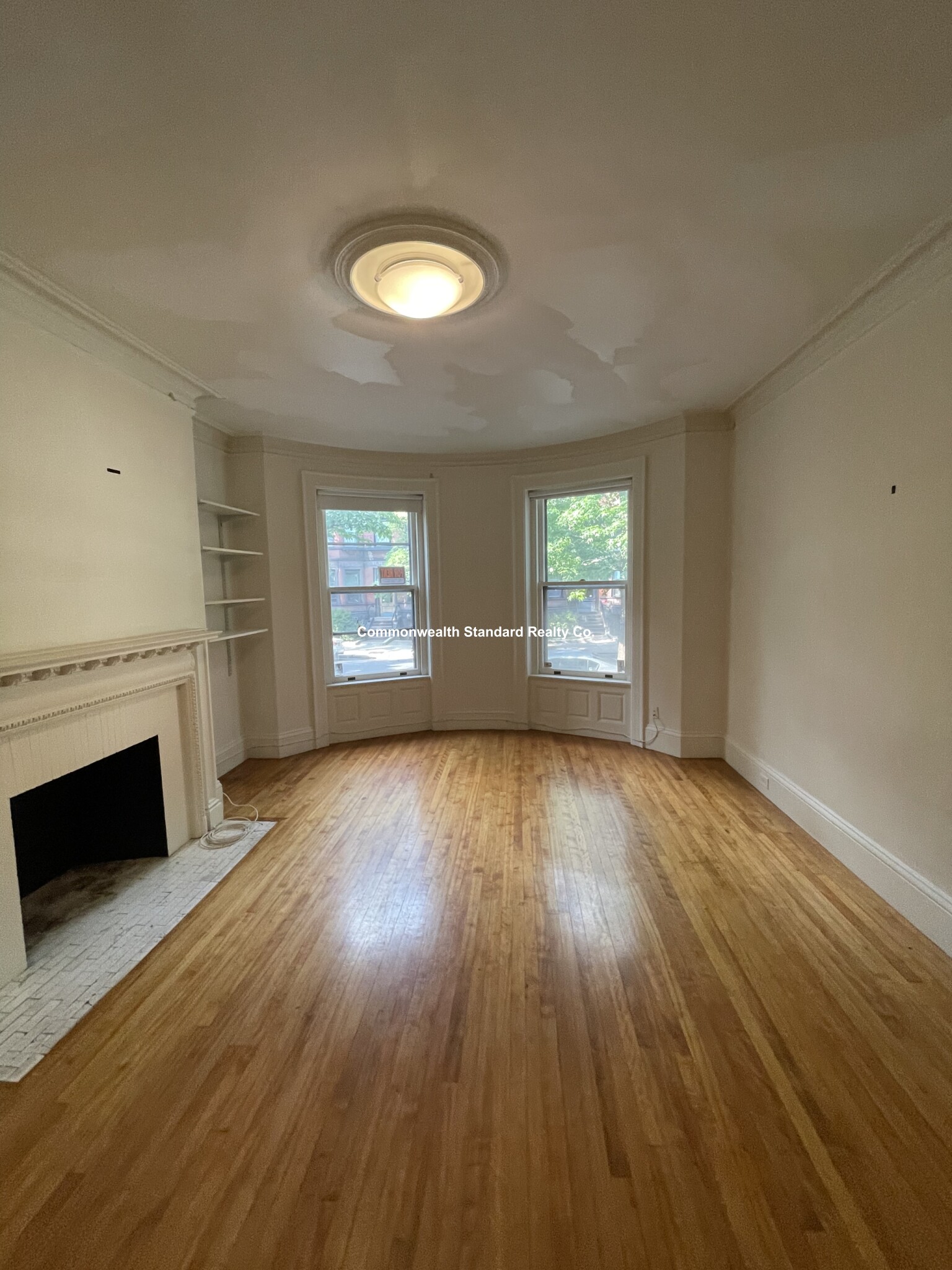 174 Bay State Rd, Fenway