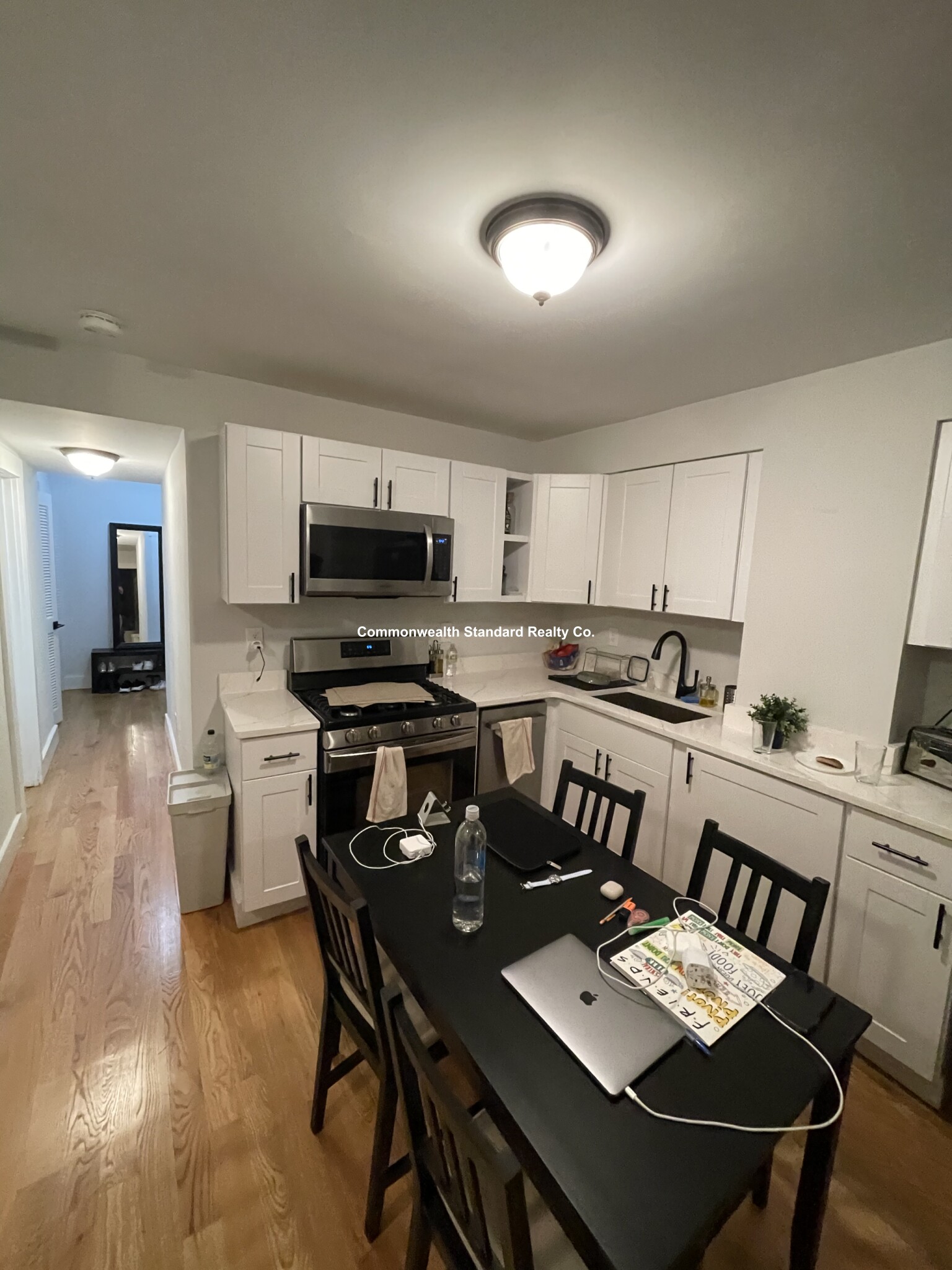 13 Margaret St, North End