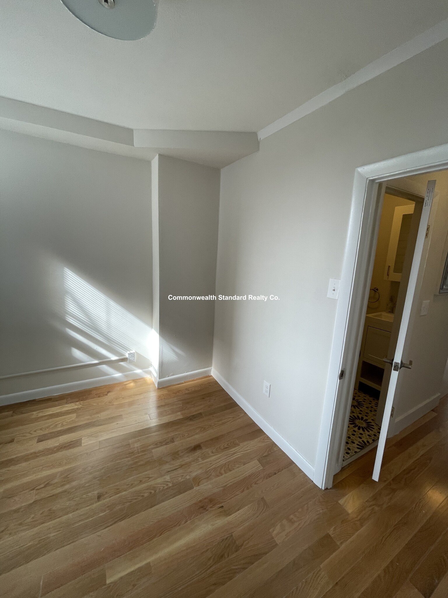 35 Grove St, Beacon Hill