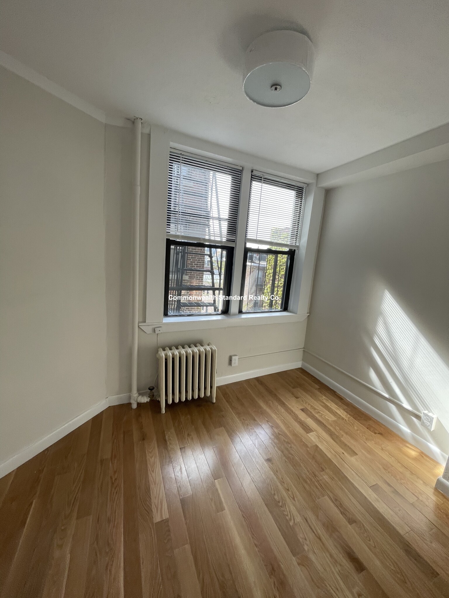 35 Grove St, Beacon Hill