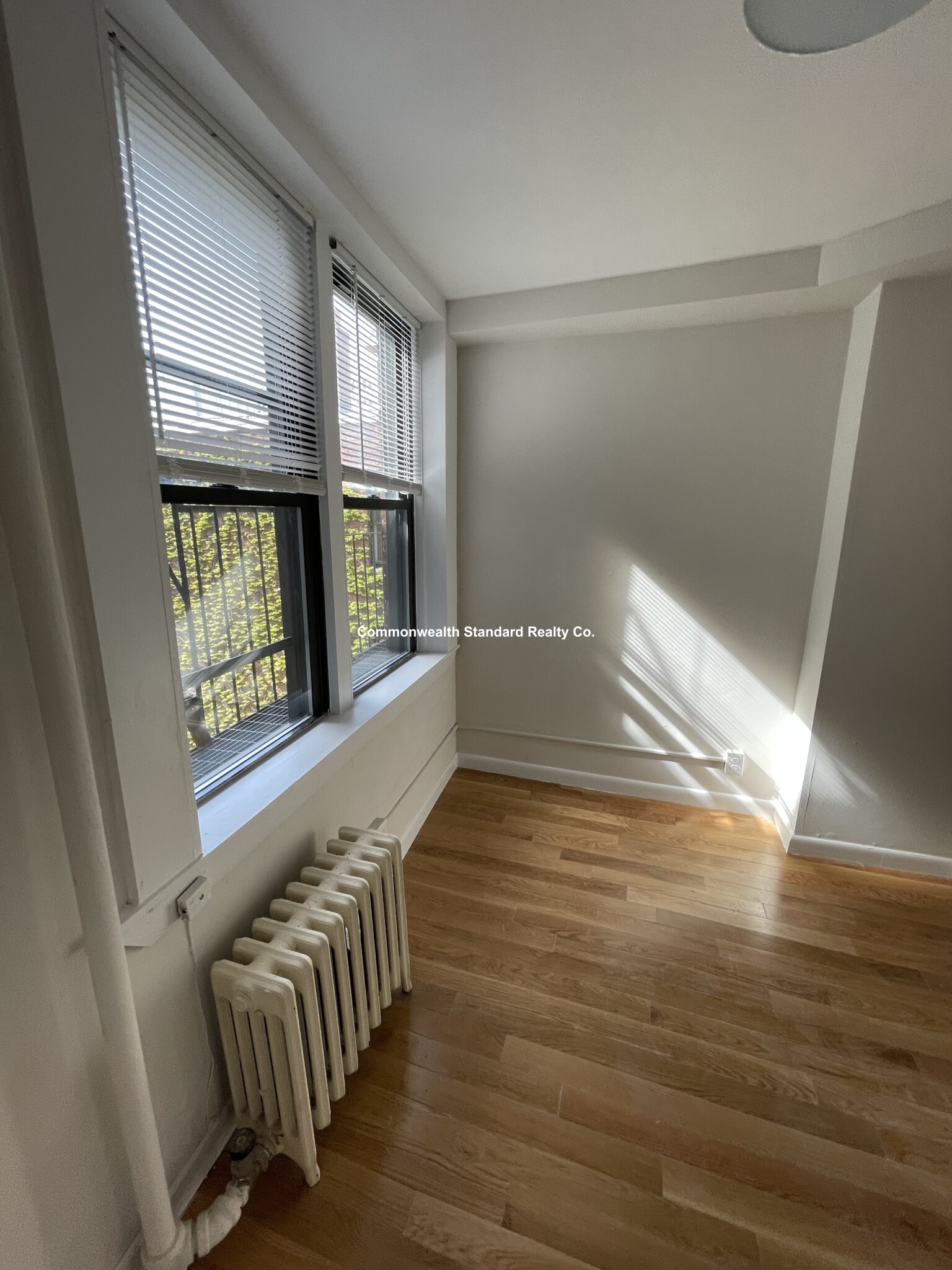 35 Grove St, Beacon Hill