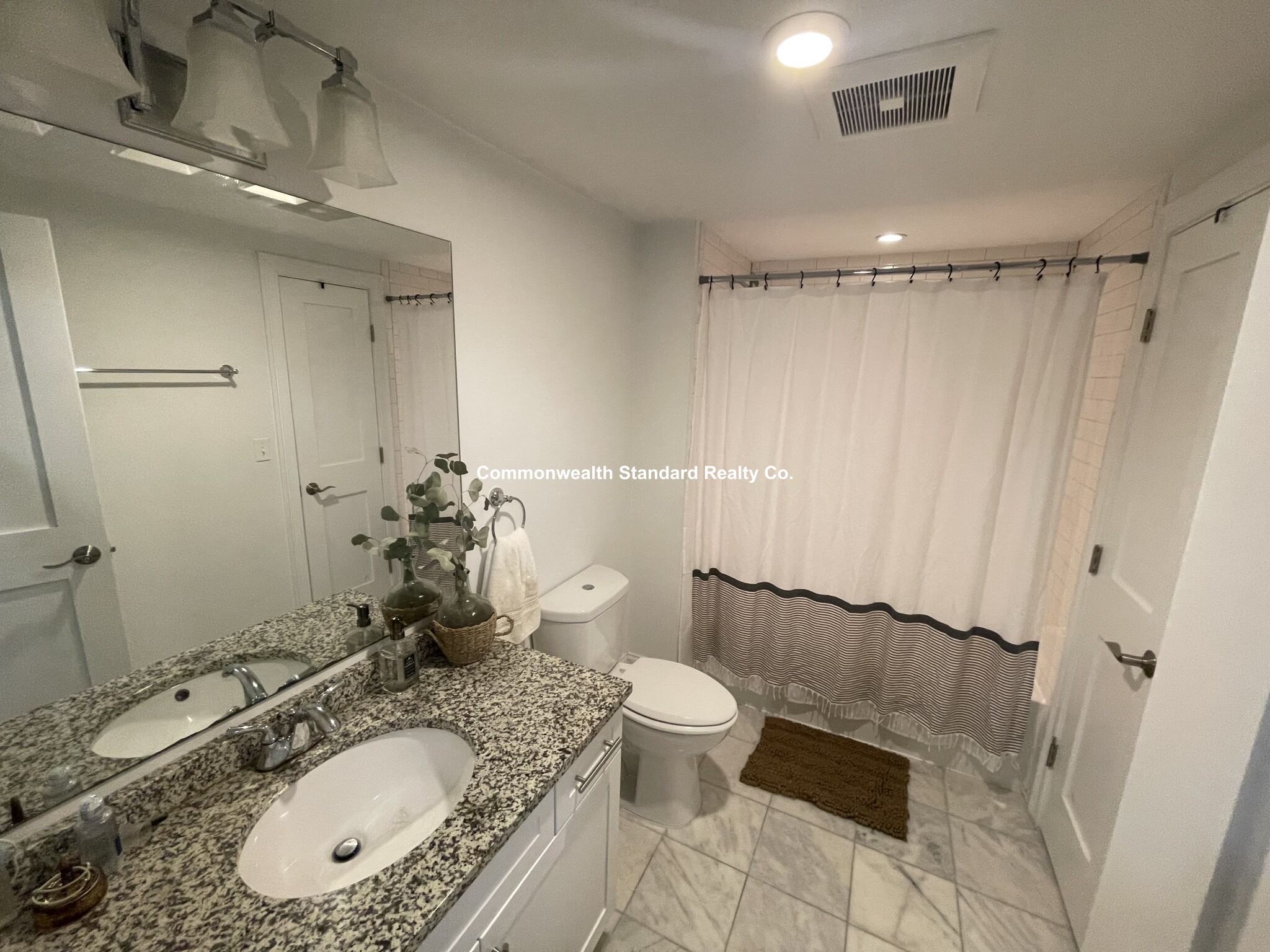 154 Gold St, South Boston