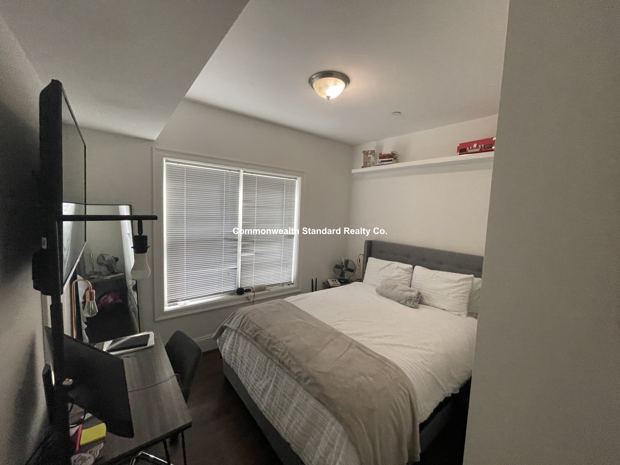 154 Gold St, South Boston