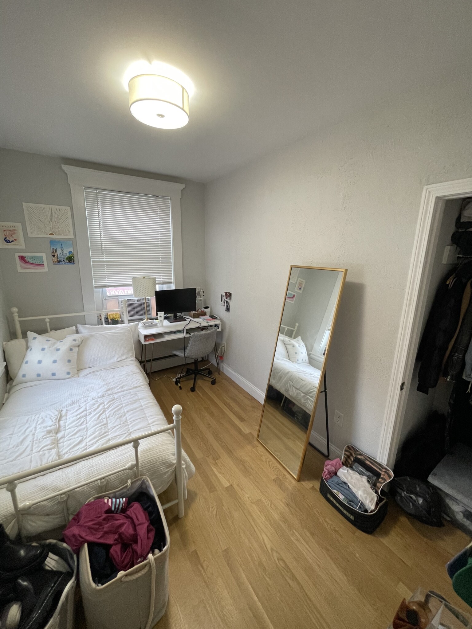 722 6th St, South Boston