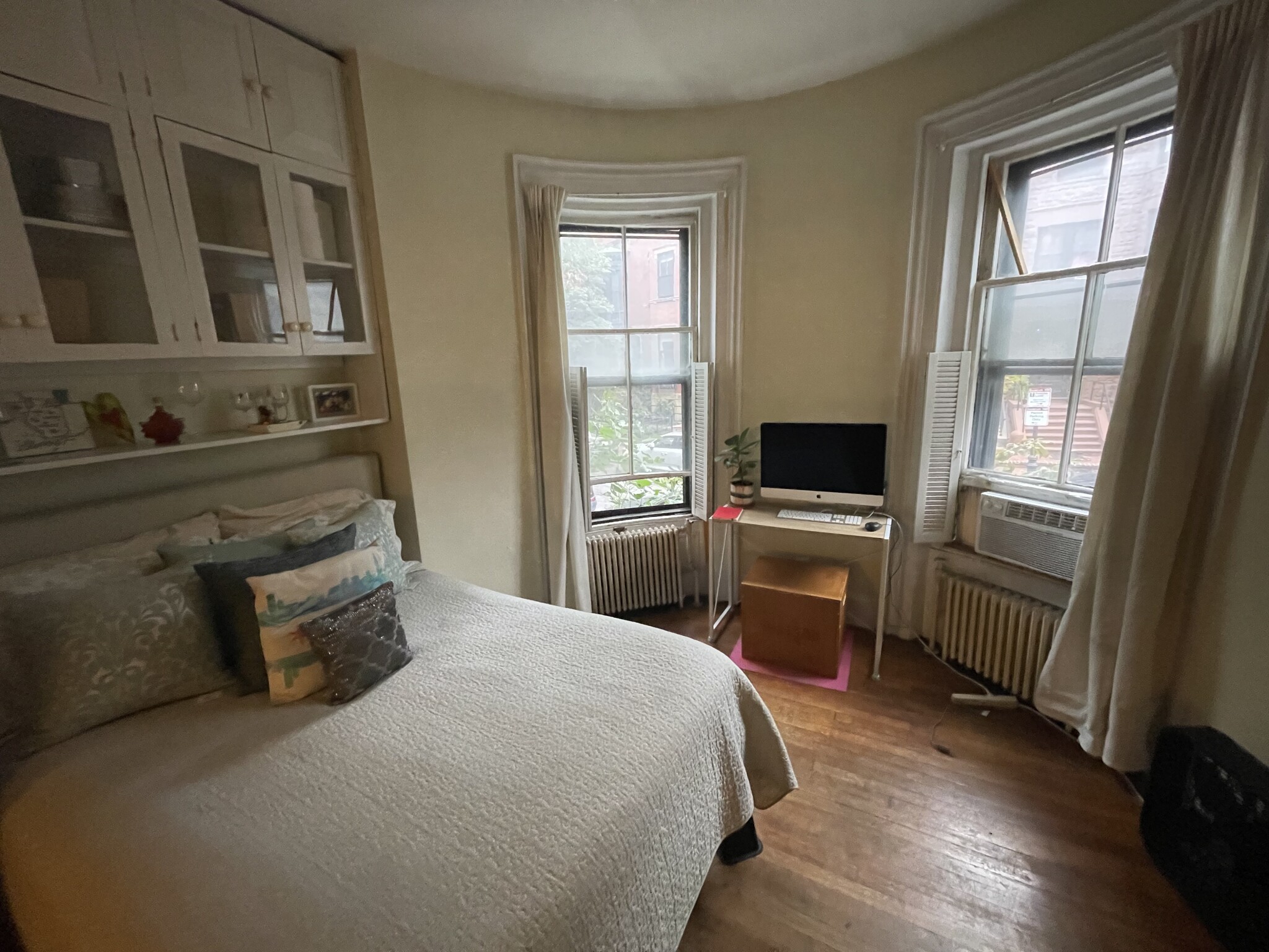 8 Brimmer St, Beacon Hill