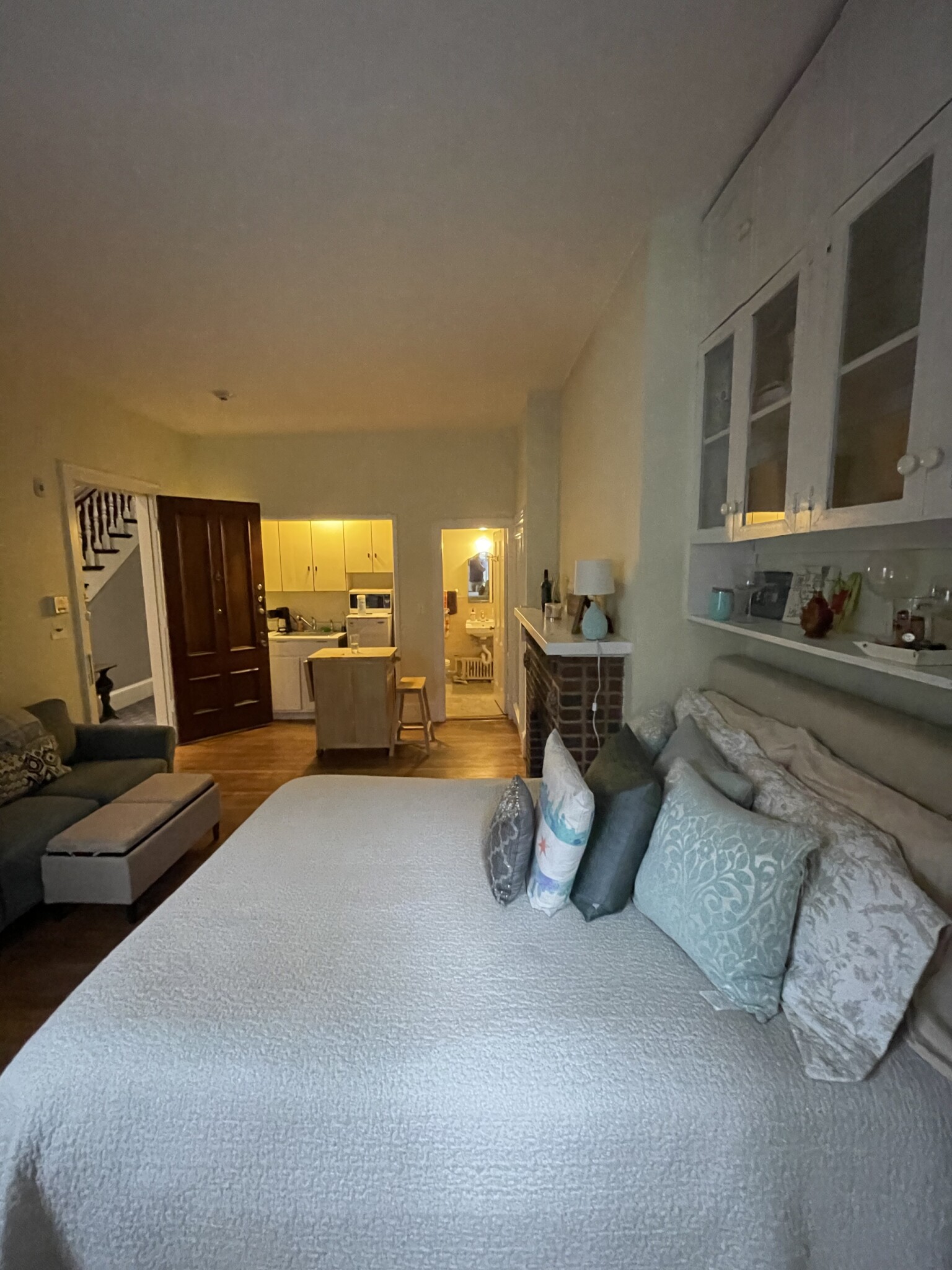 8 Brimmer St, Beacon Hill