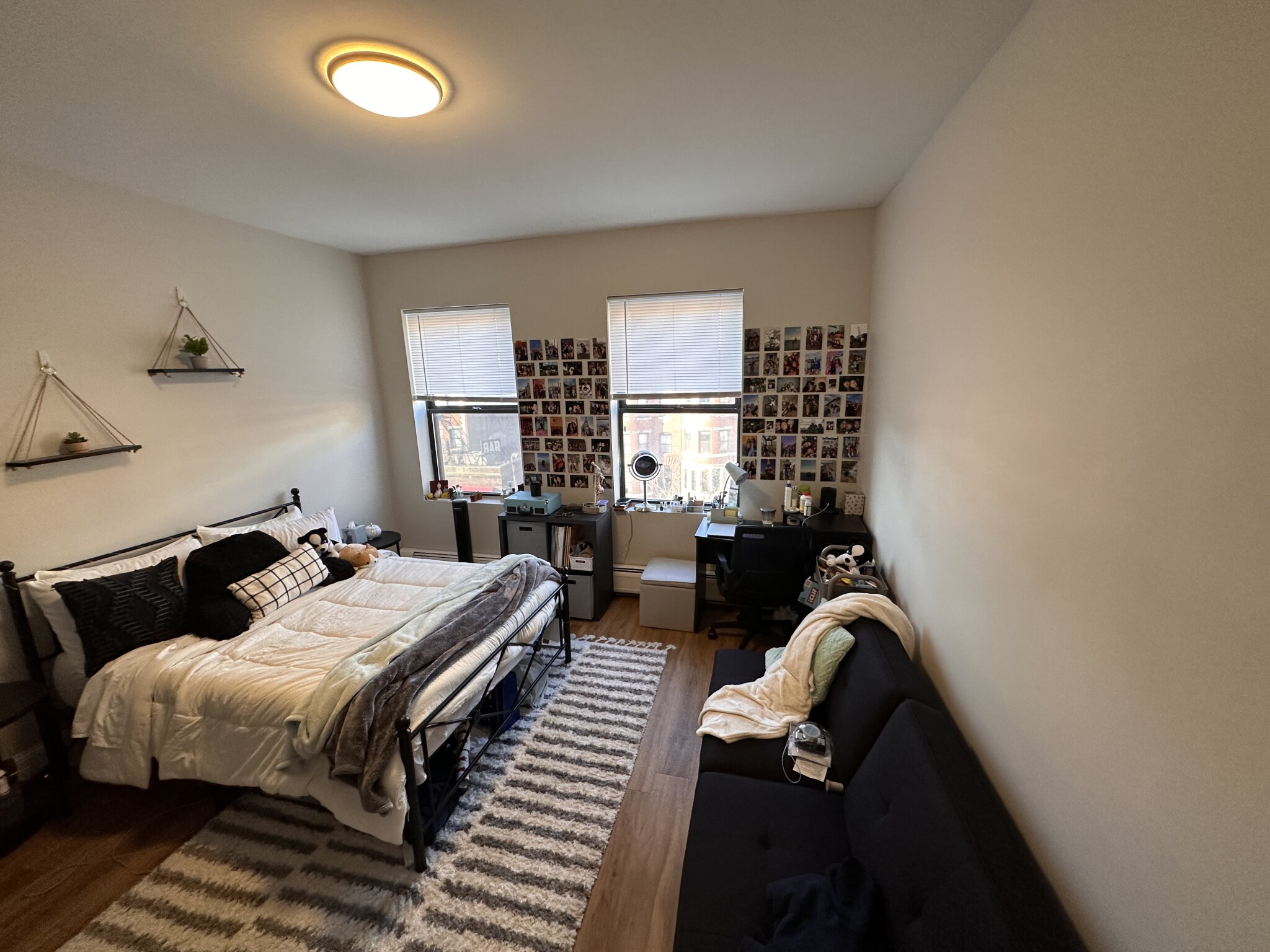 833 Beacon St, Fenway