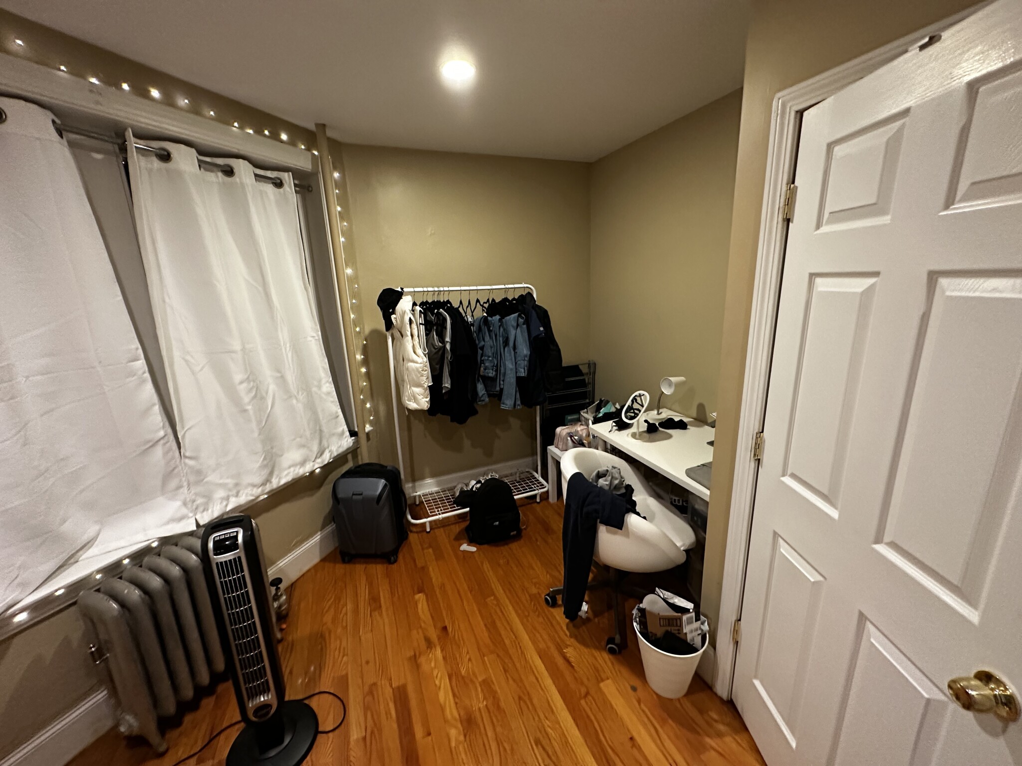 72 Egmont St, Coolidge Corner