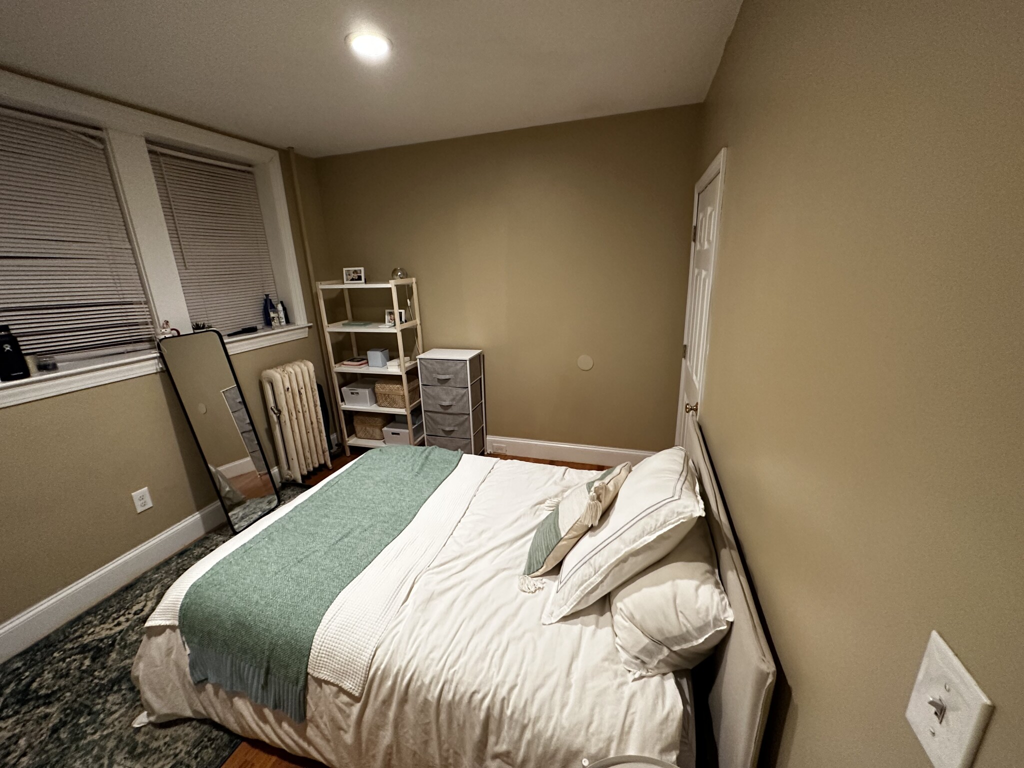 72 Egmont St, Coolidge Corner