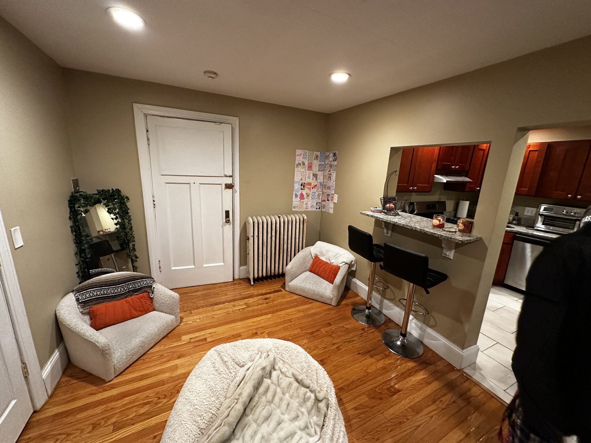 72 Egmont St, Coolidge Corner