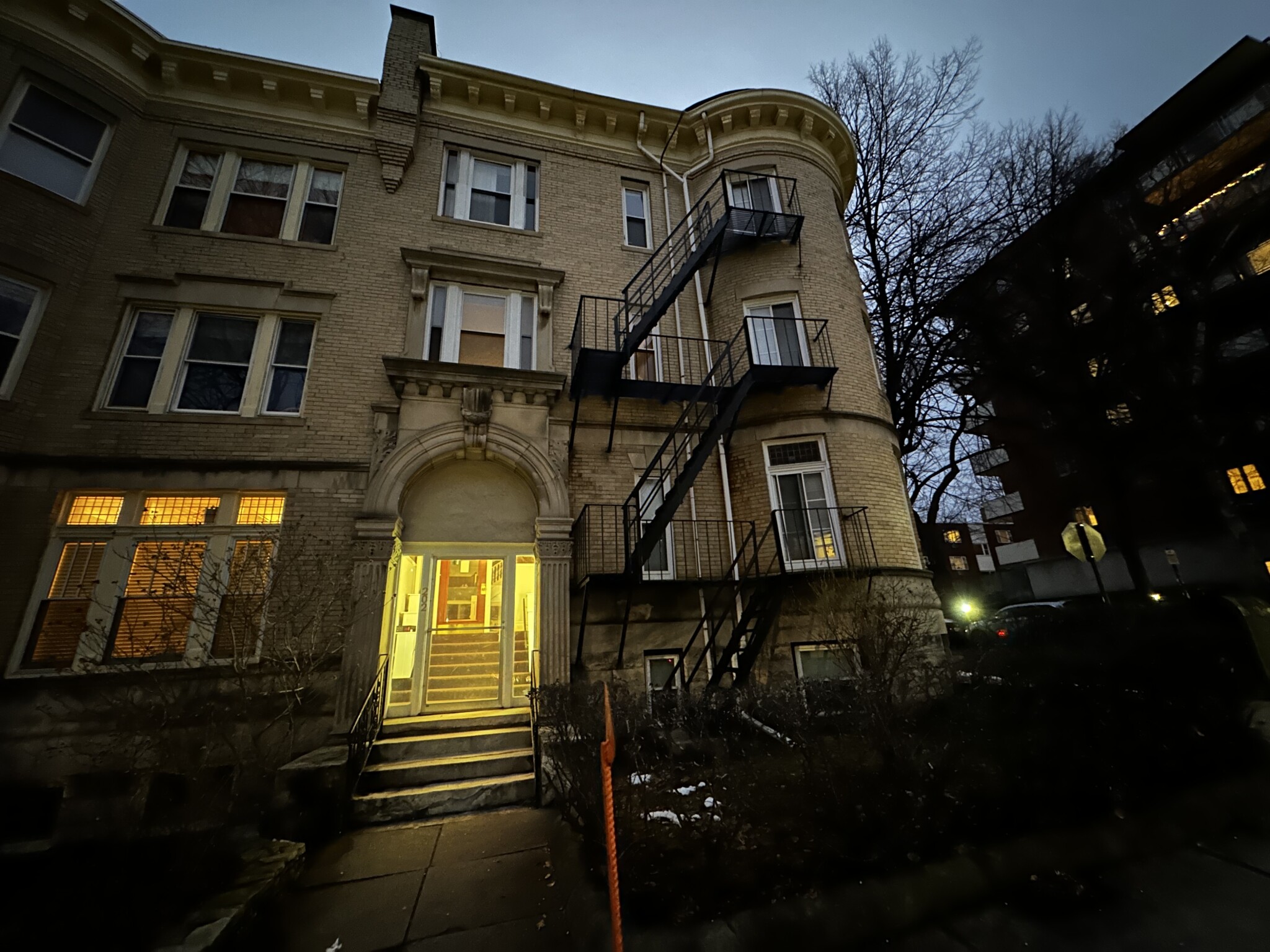 202 Saint Paul St, Coolidge Corner