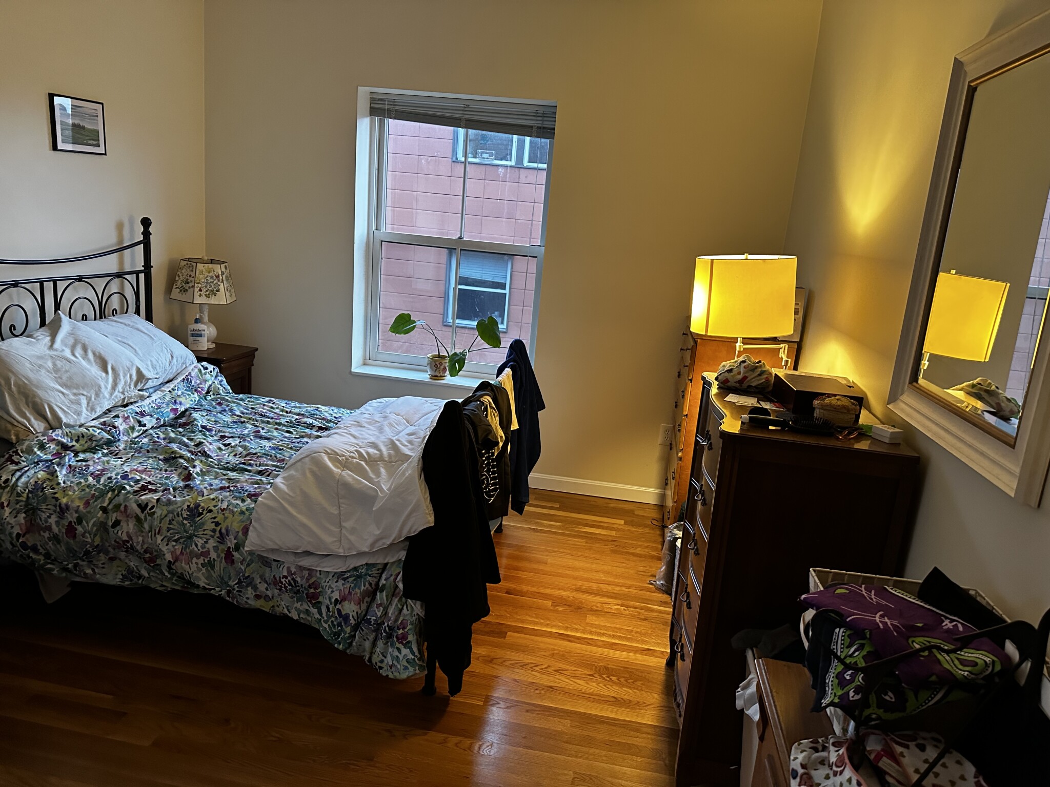 3 Worcester Sq, South End