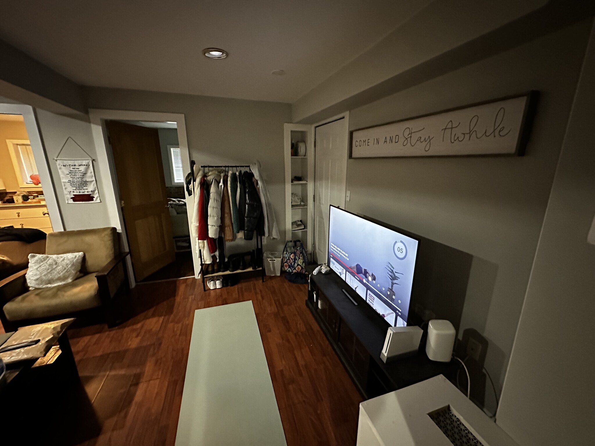 12 Foster, North End