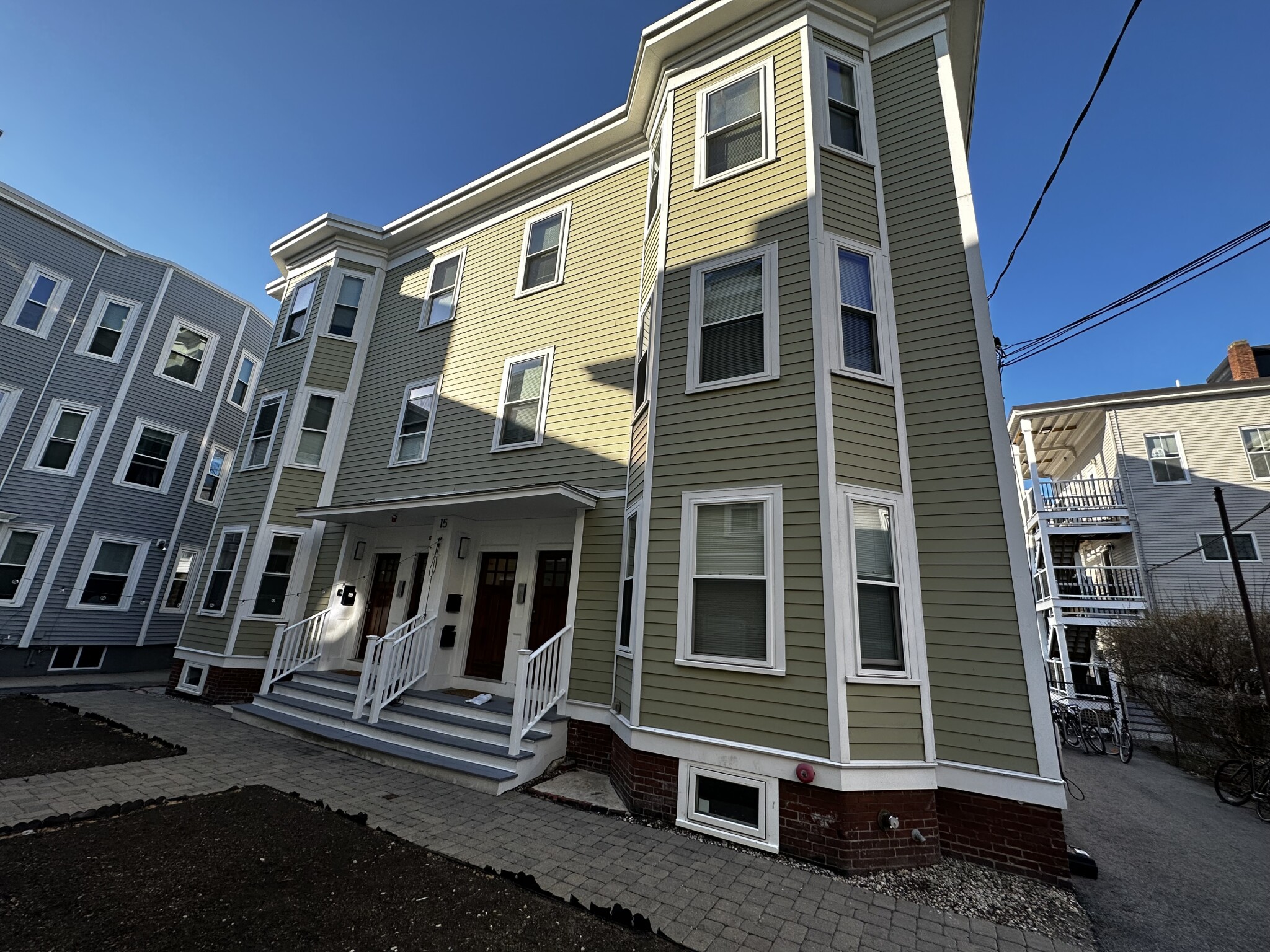 15 Marney St, East Cambridge