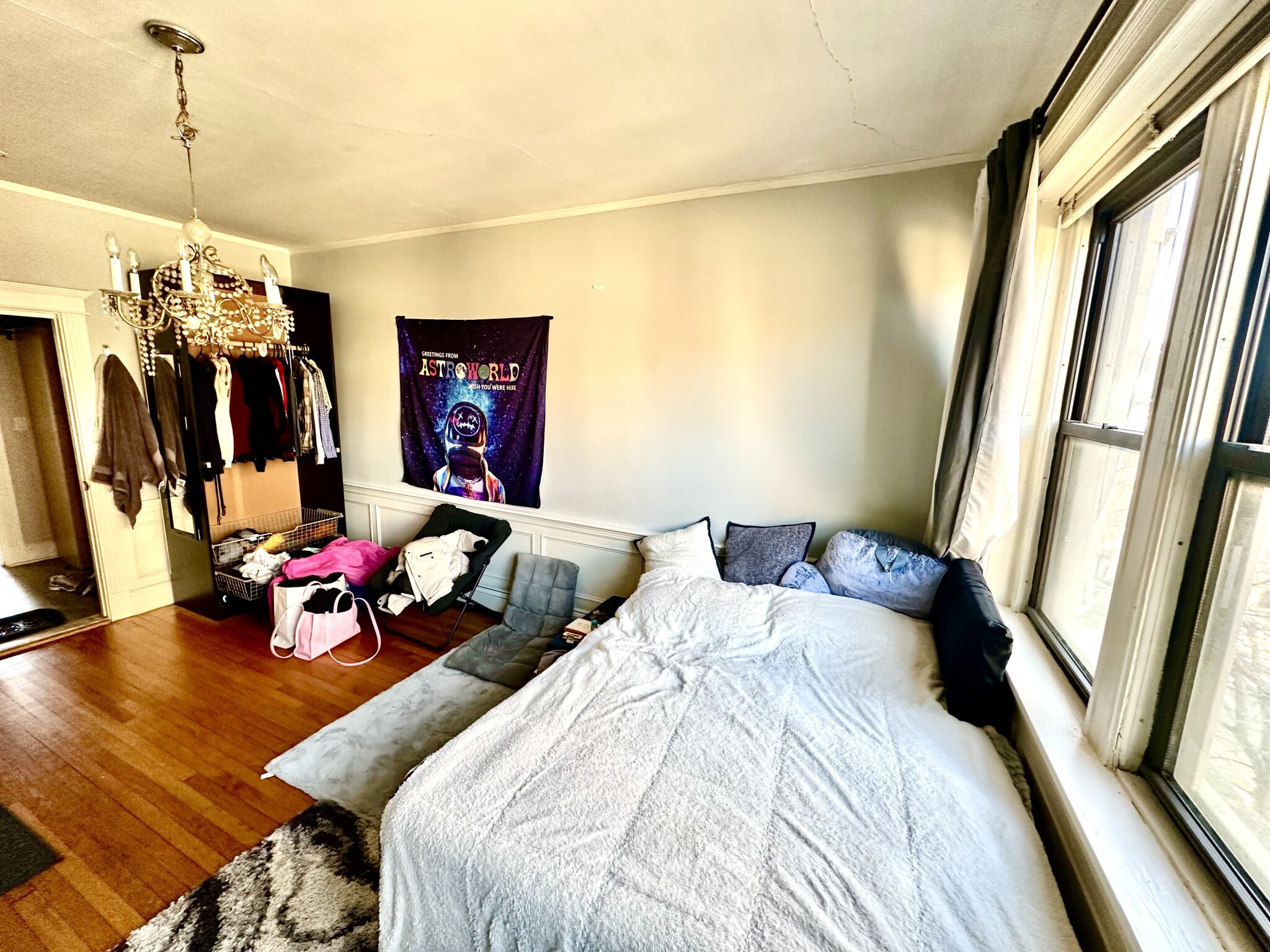 215 Saint Paul St, Coolidge Corner