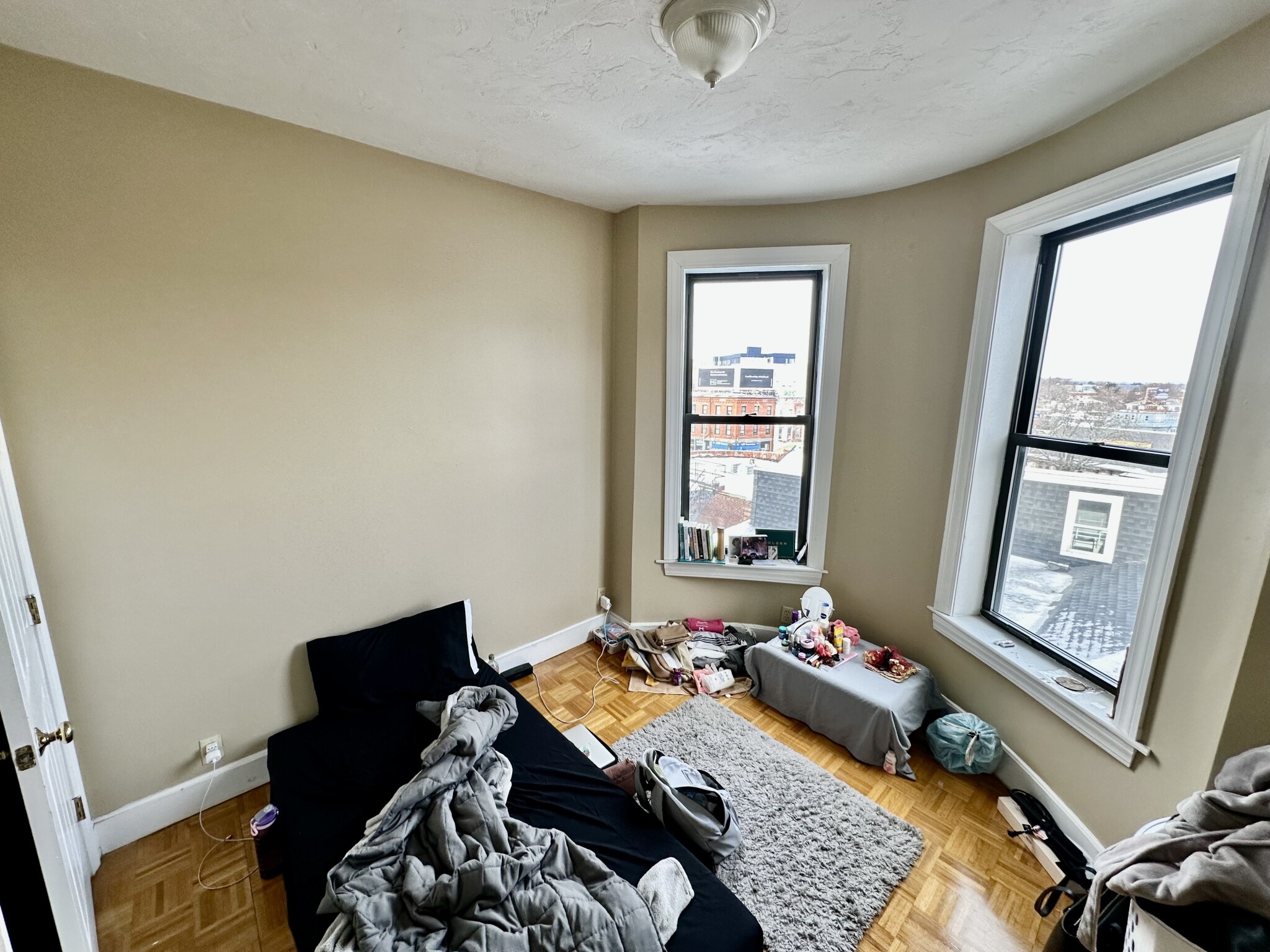 17 Highgate St, Allston