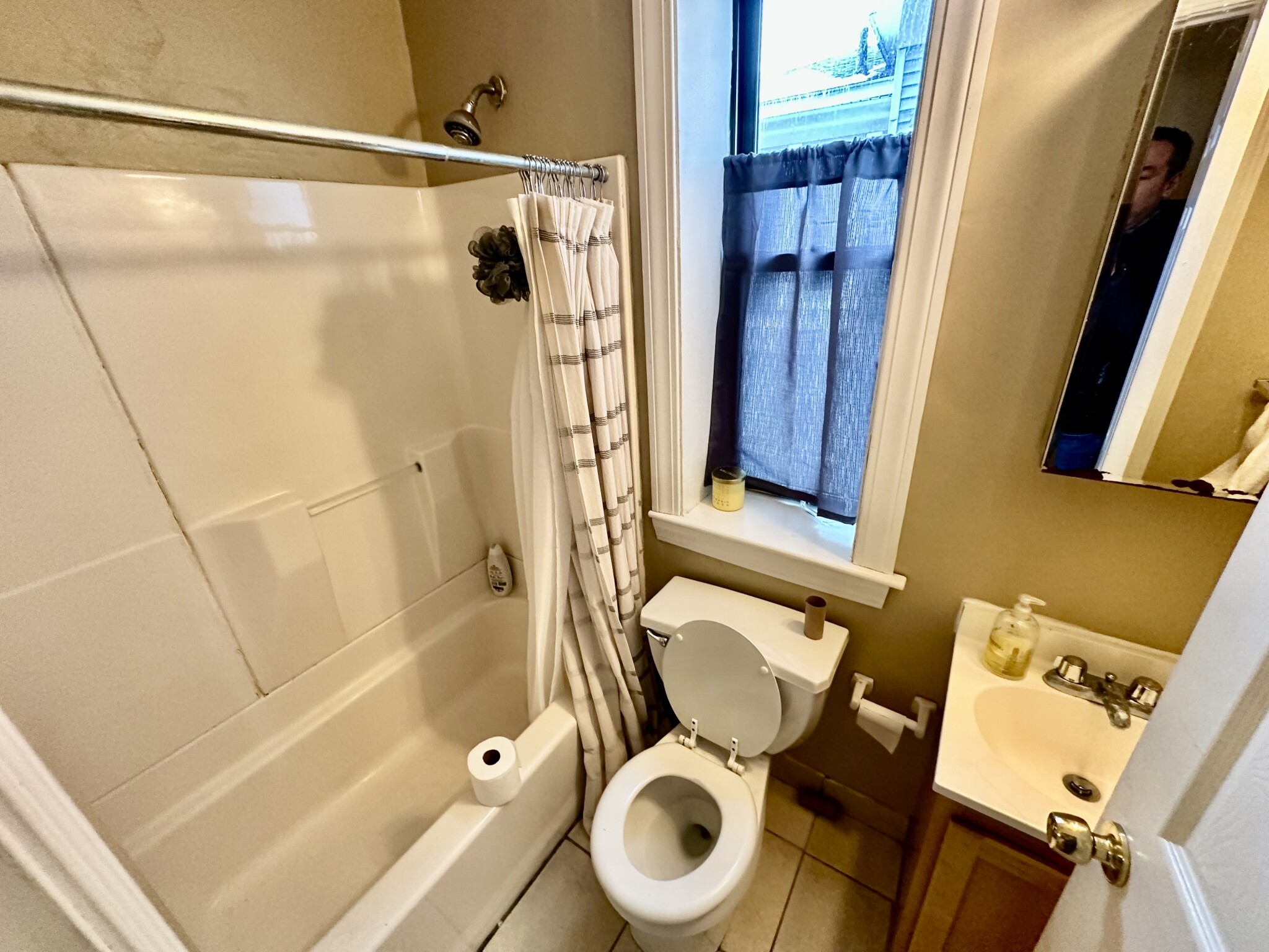 17 Highgate St, Allston