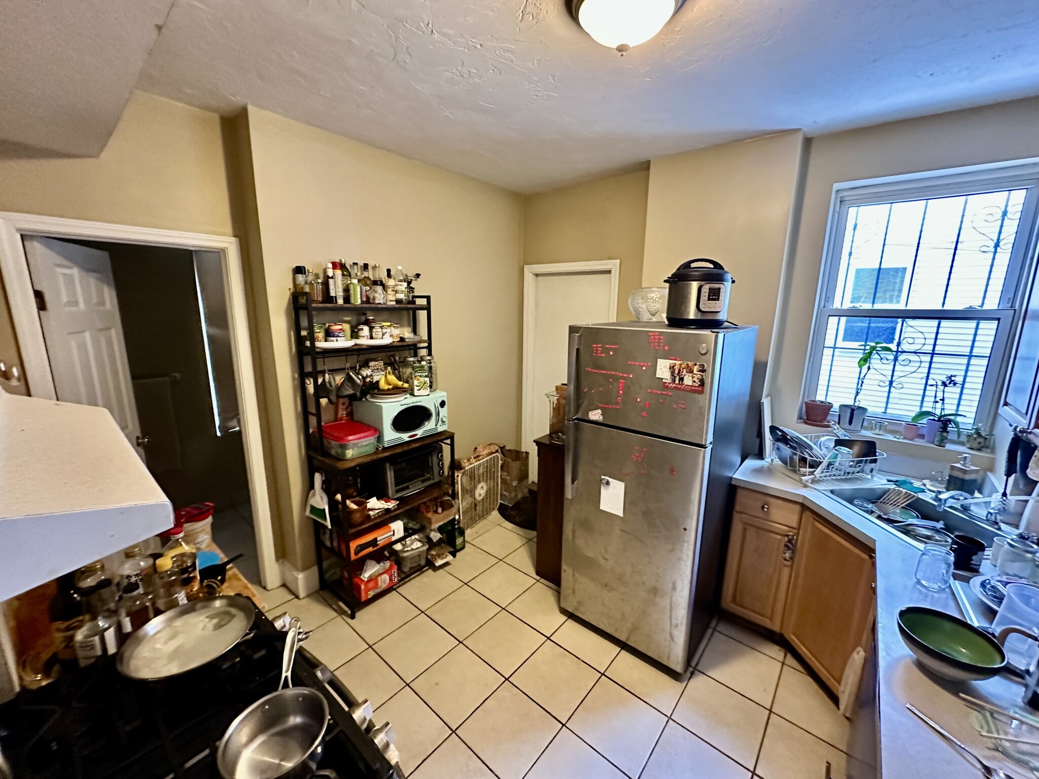 17 Highgate St, Allston