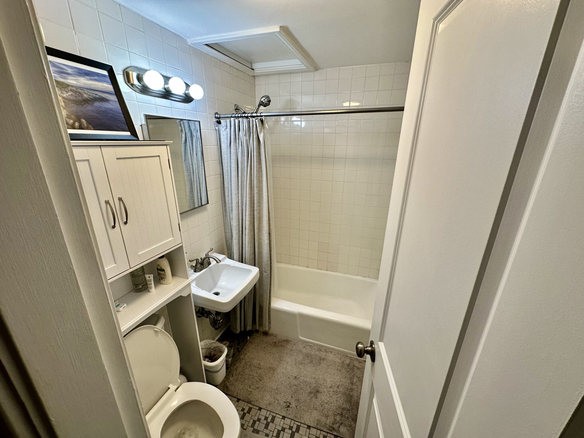 90 West Cedar, Beacon Hill