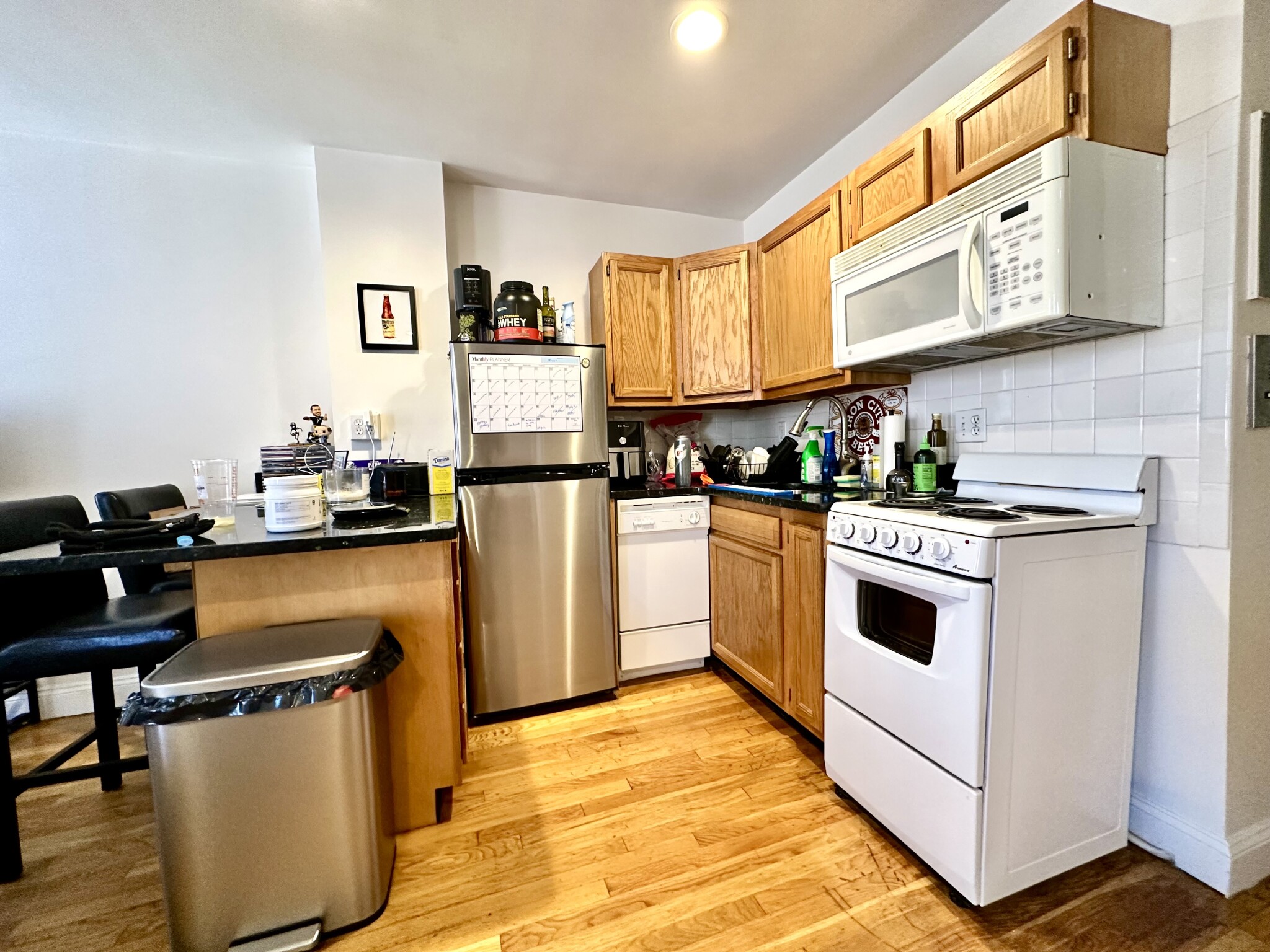 92 West Cedar St, Beacon Hill