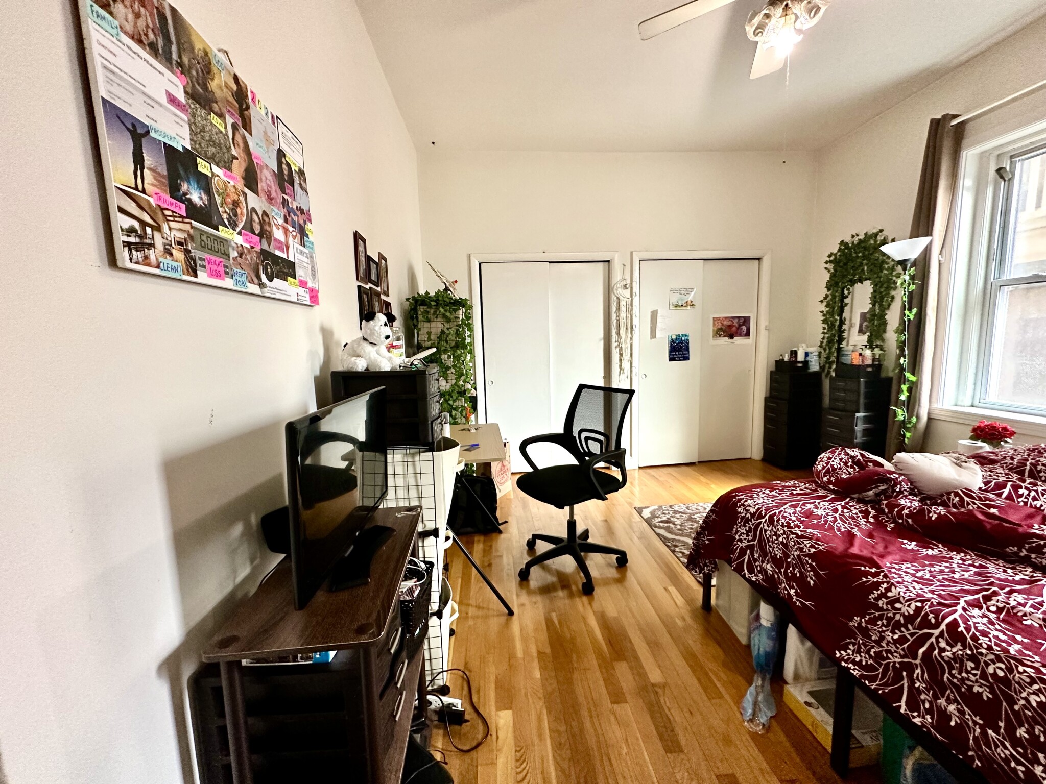 52 Parkman St, North Brookline