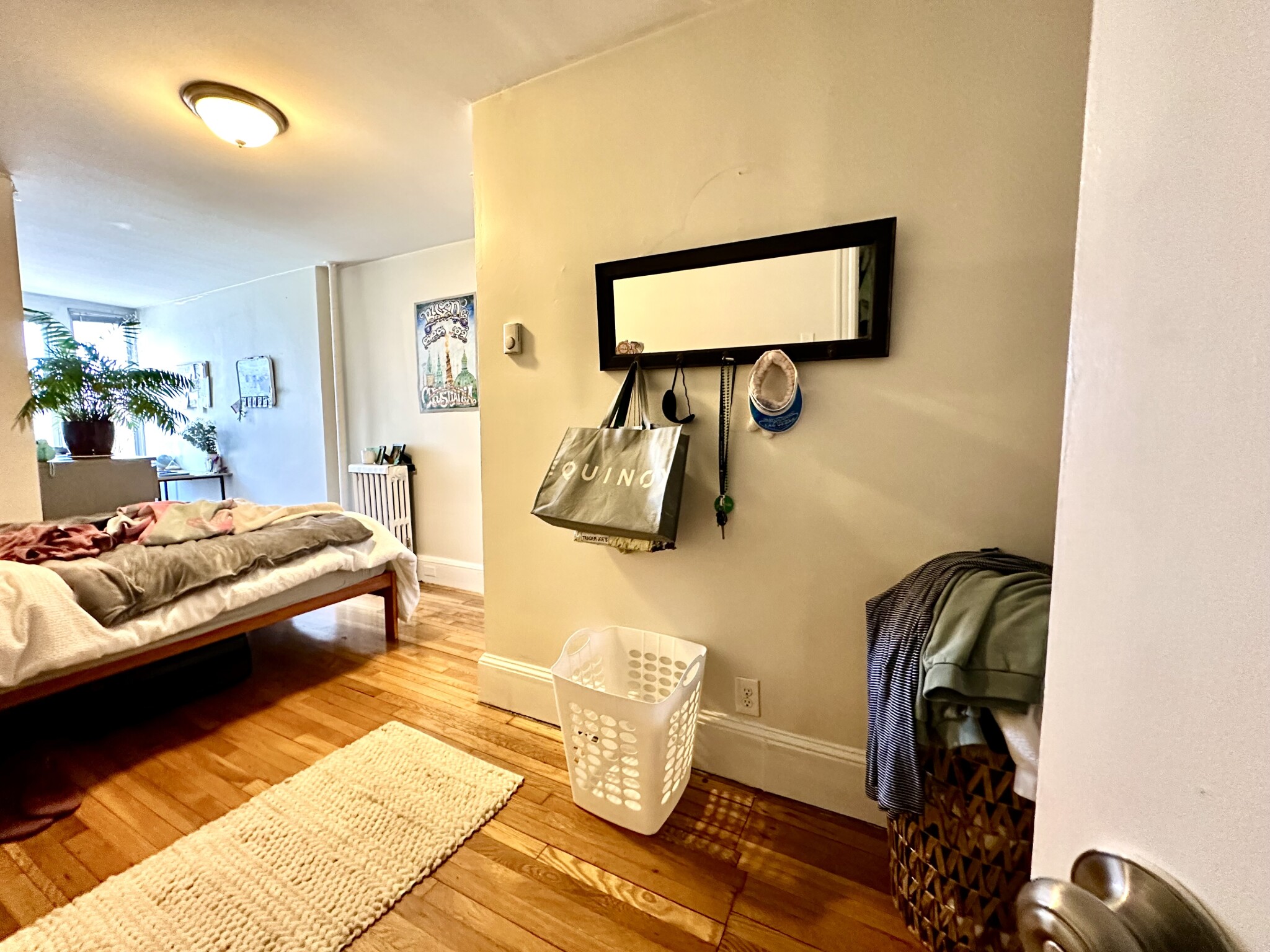 489 East Broadway, South Boston