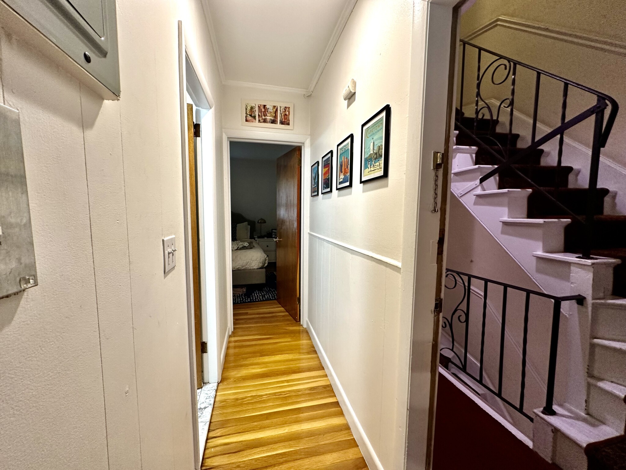 92 West Cedar St, Beacon Hill