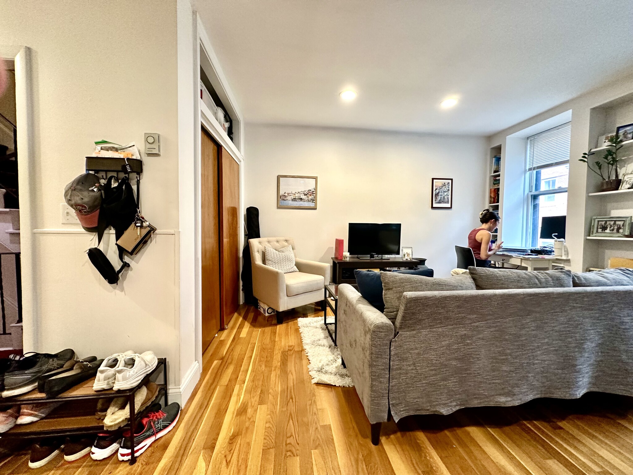 92 West Cedar St, Beacon Hill