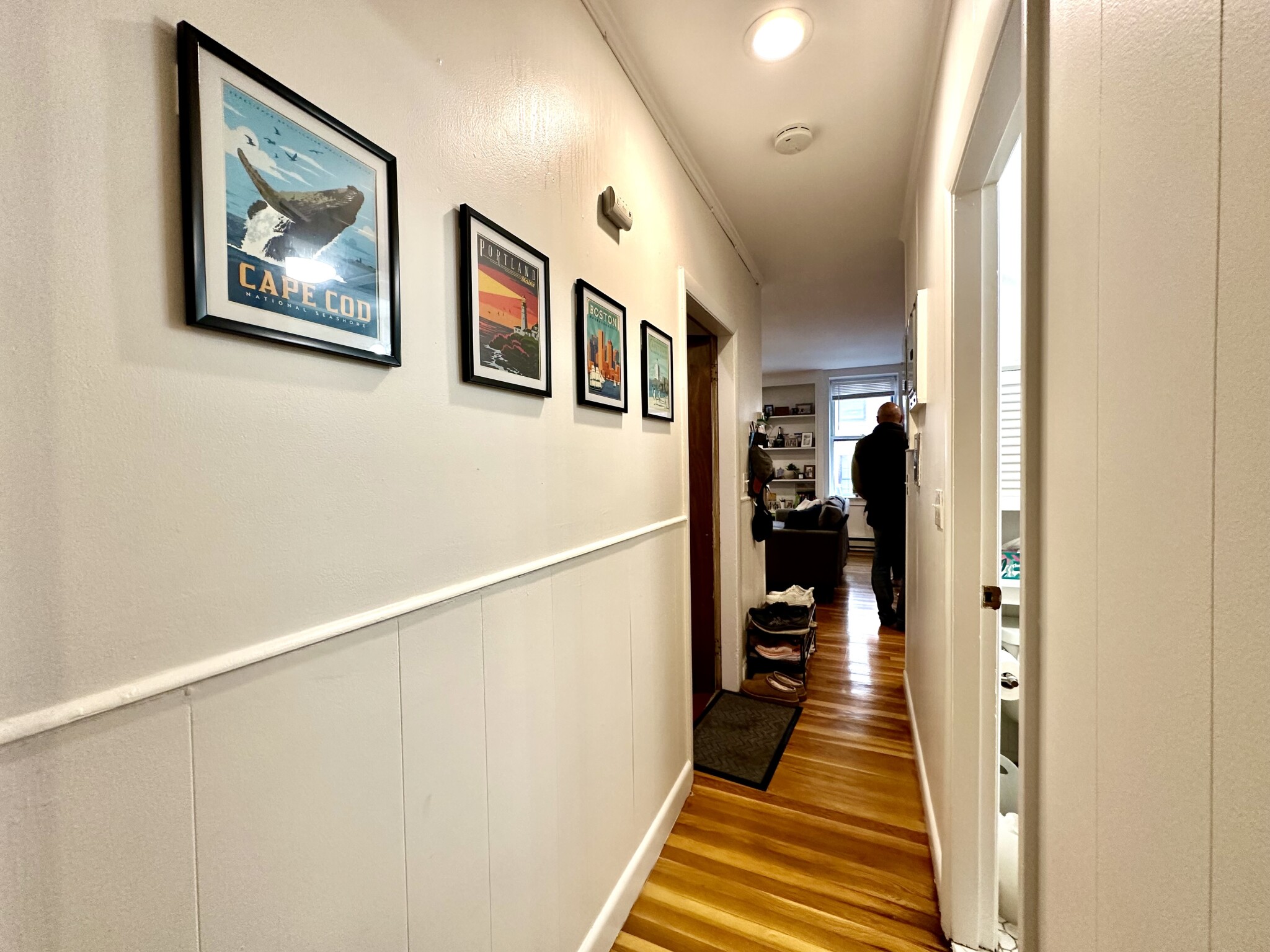 92 West Cedar St, Beacon Hill