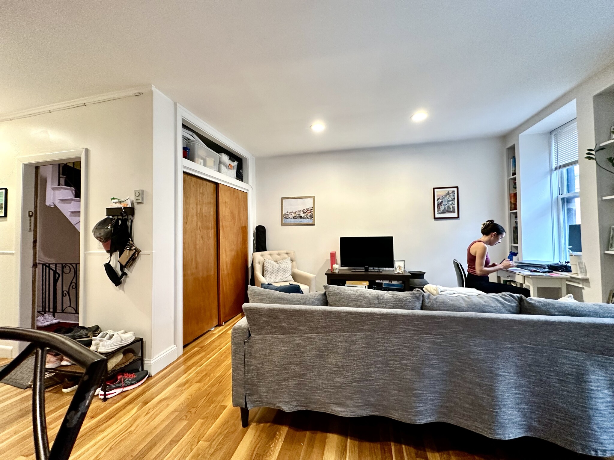 92 West Cedar St, Beacon Hill