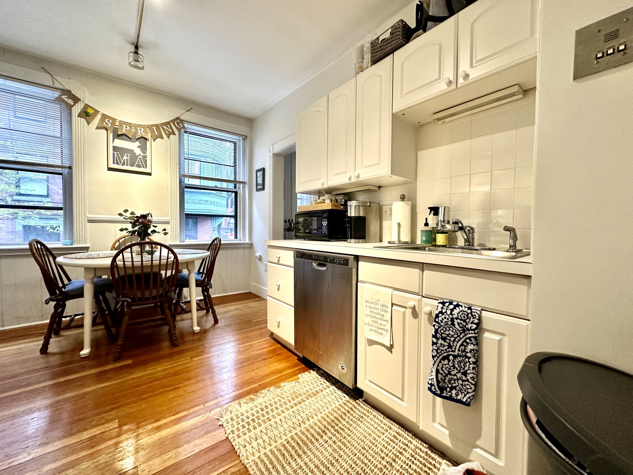 15 Revere St, Beacon Hill