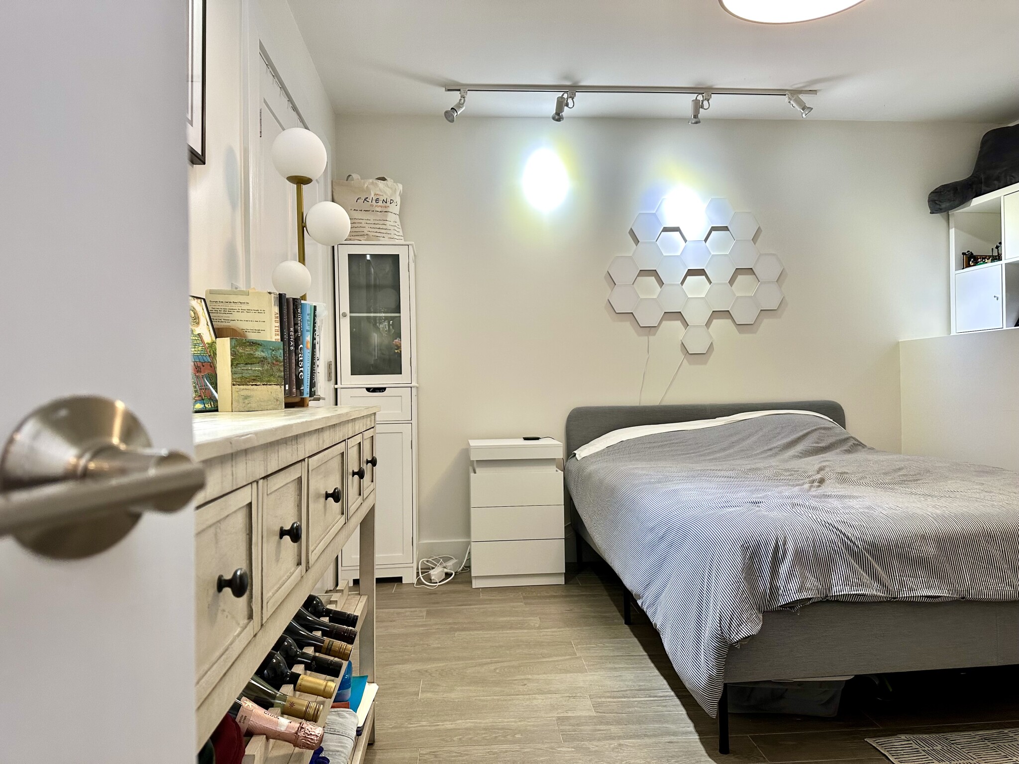 54 Garden St, Beacon Hill