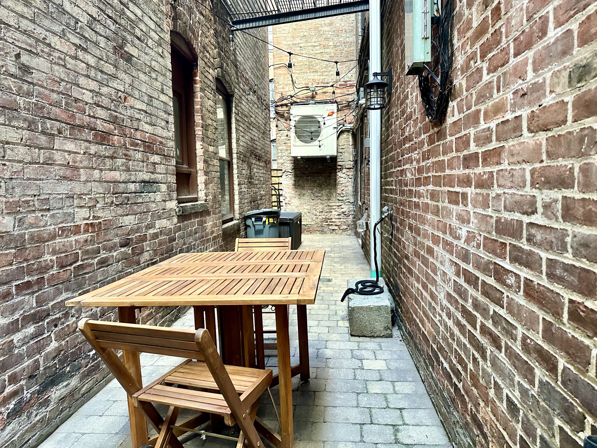 54 Garden St, Beacon Hill