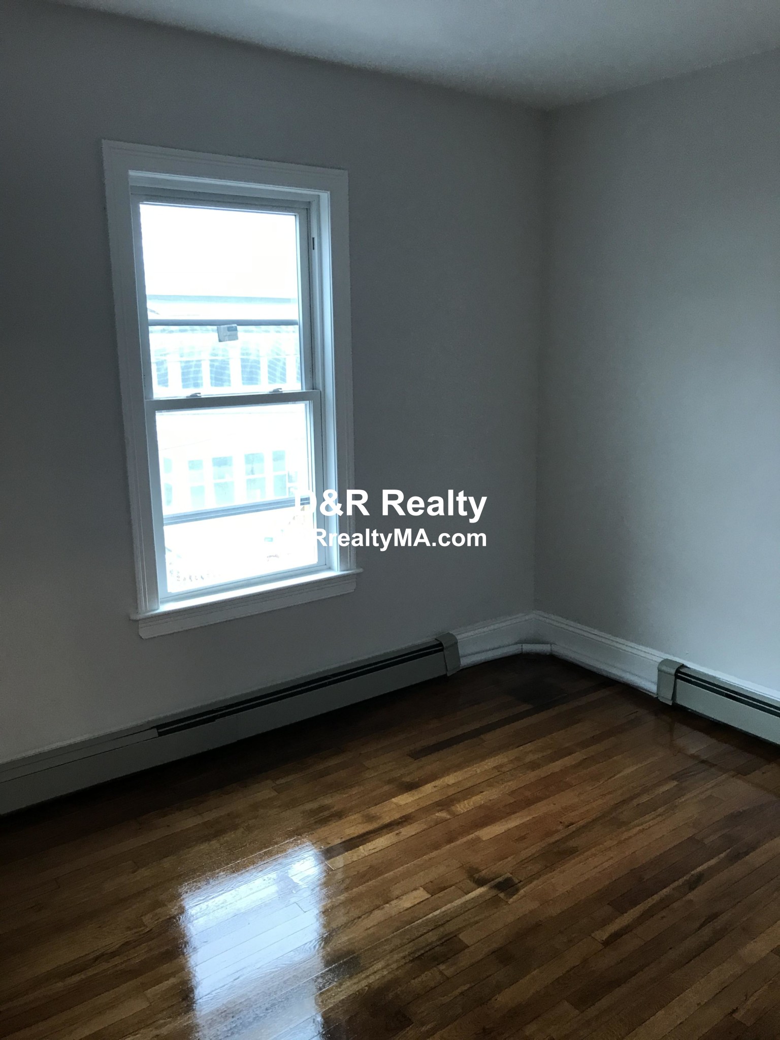 86 Norfolk St, Cambridgeport