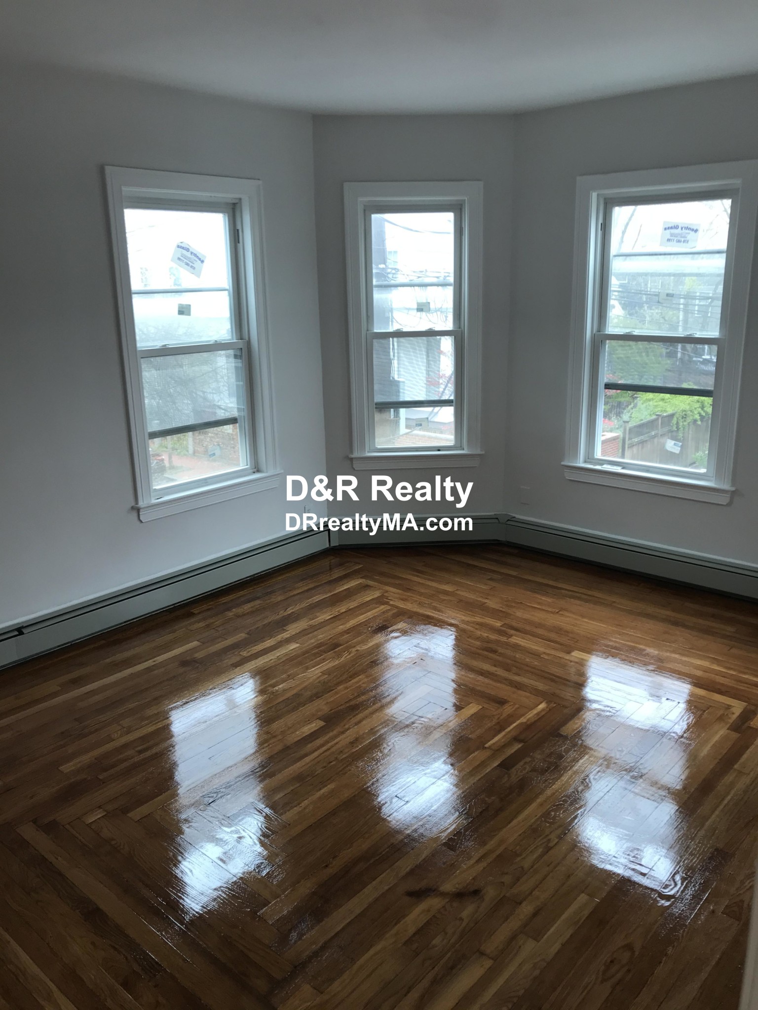 86 Norfolk St, Cambridgeport