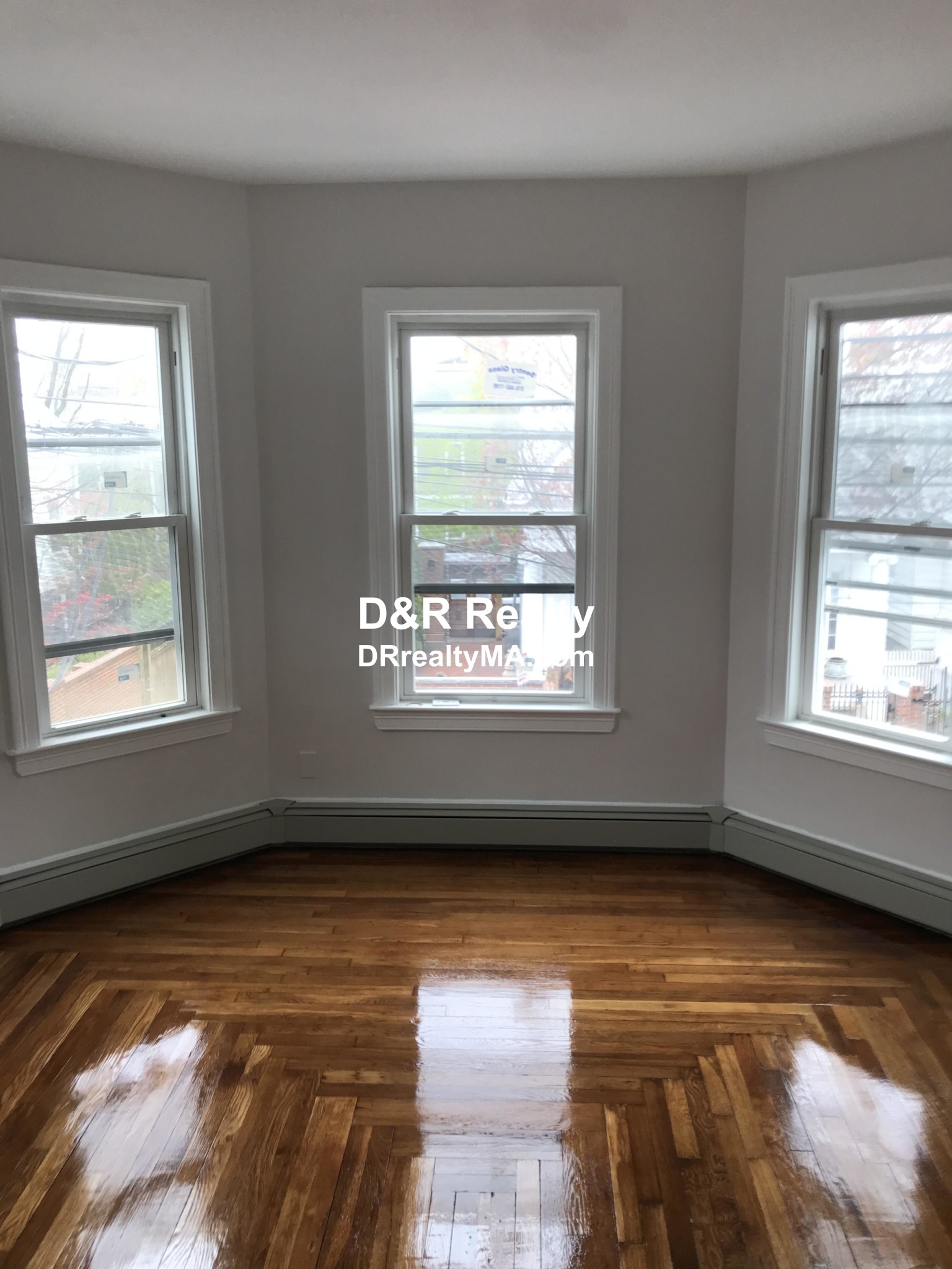 86 Norfolk St, Cambridgeport