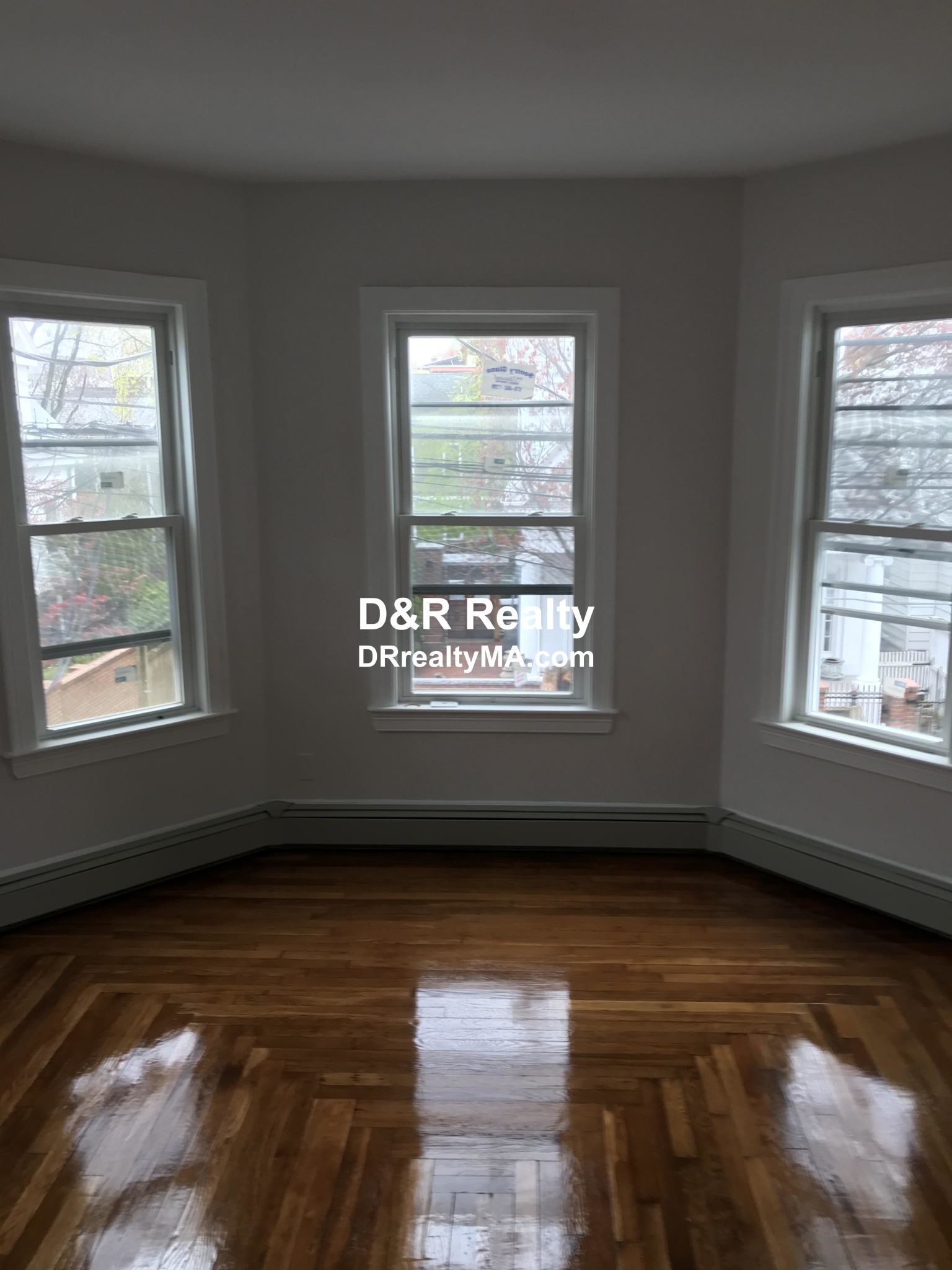 86 Norfolk St, Cambridgeport