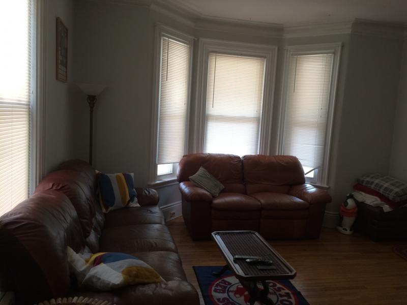 24 Pratt St, Allston