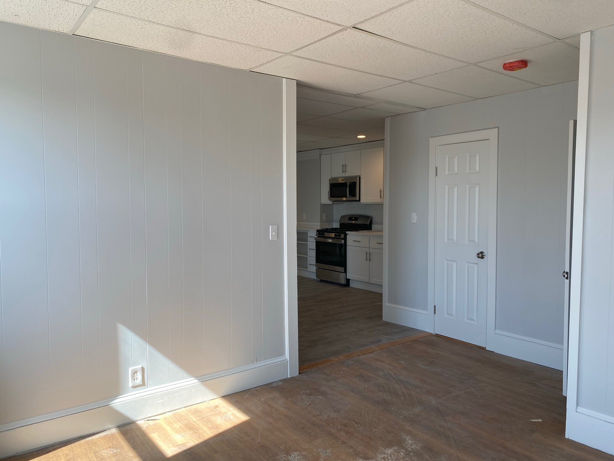 94 Irving St, Everett