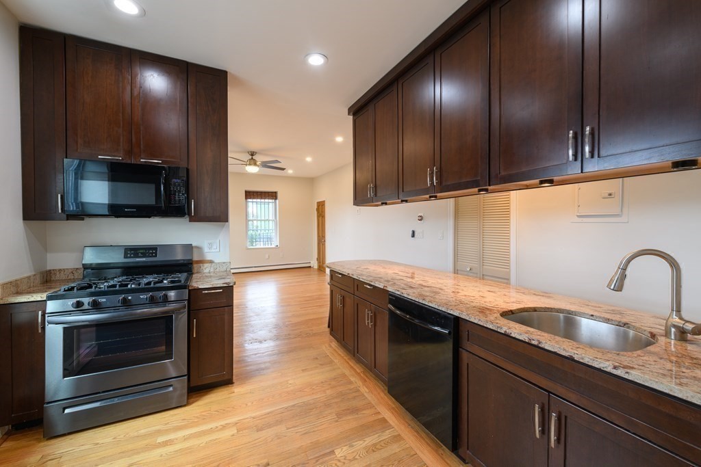 87 Atherton St, Jamaica Plain