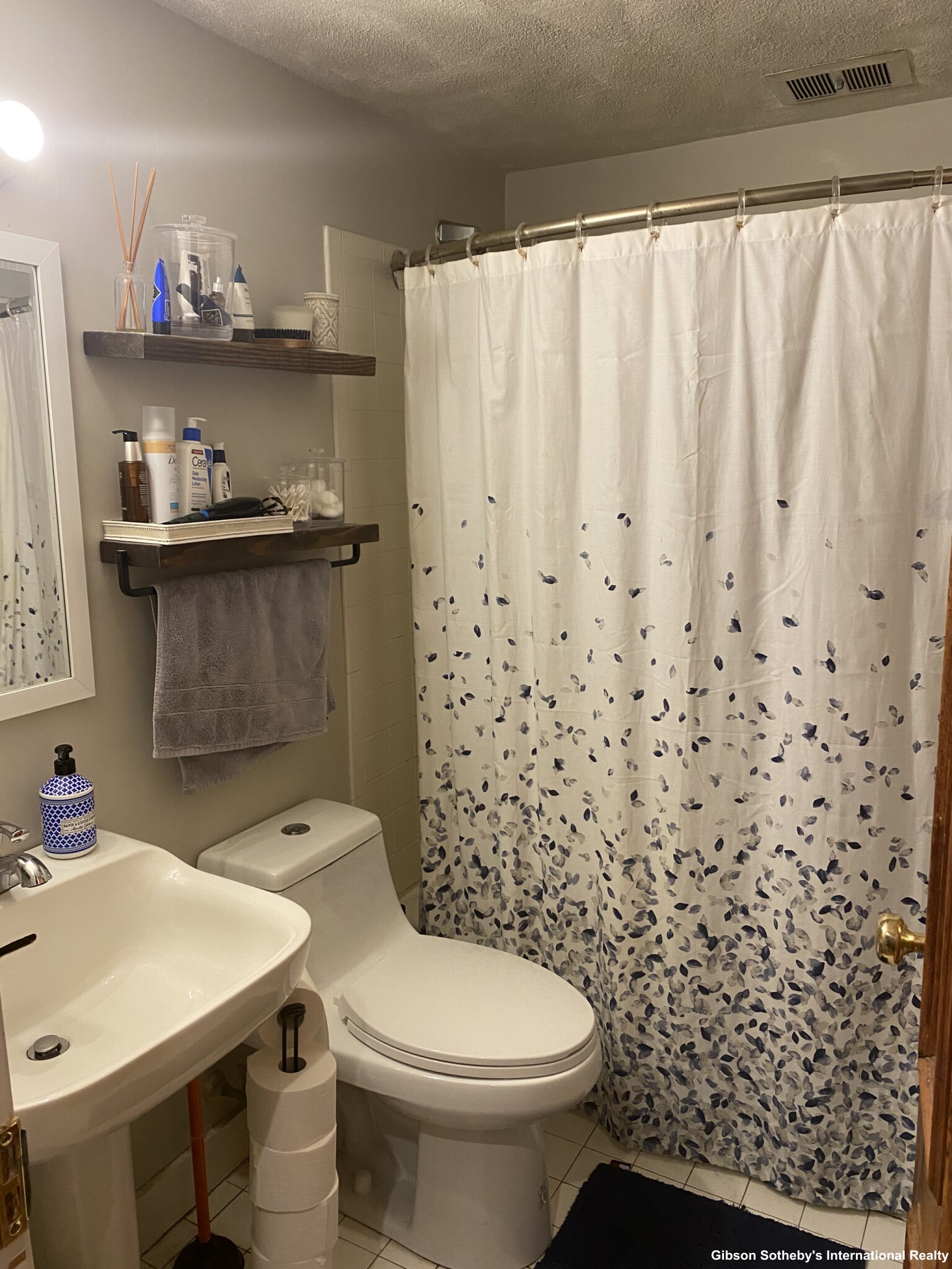 87 Worcester St, South End