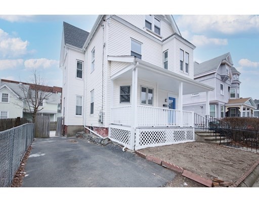 96 Washington St, Malden